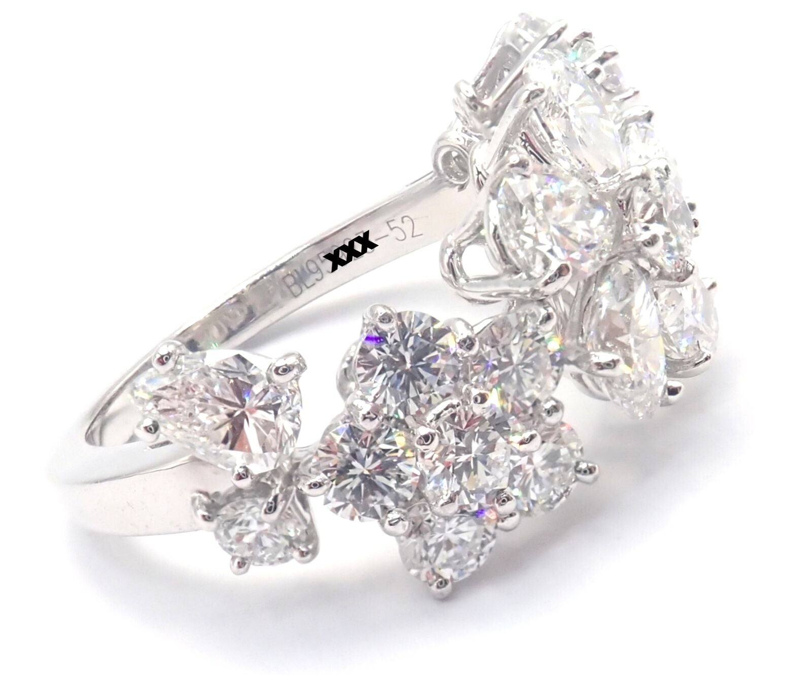 Authentic Van Cleef & Arpels Folie des Pres 18k White Gold Diamond Flower Ring - Luxury Jewelry for Weddings, Anniversaries & Special Occasions