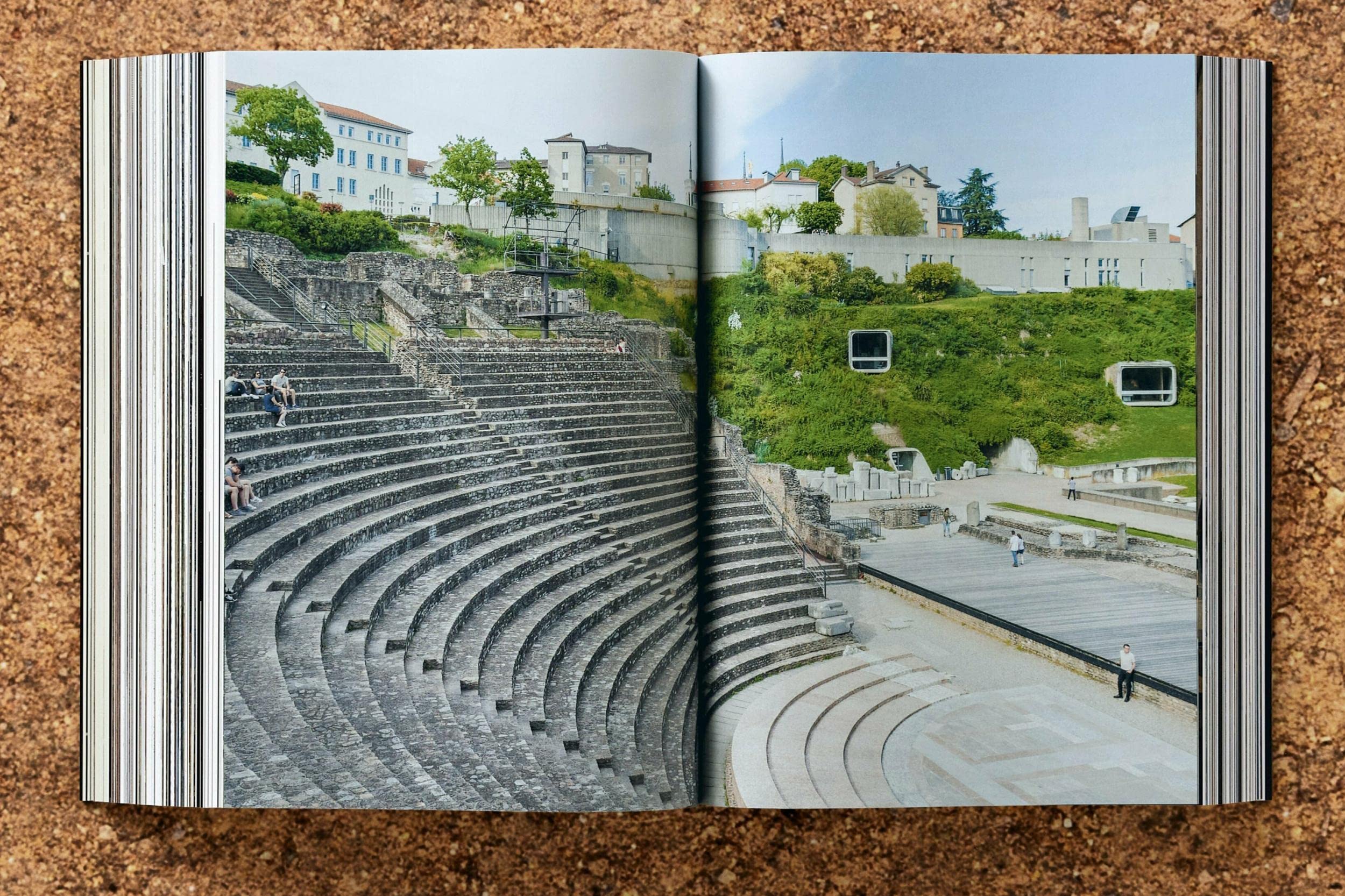 Bjarne Mastenbroek Dig It! Building Bound to the Ground - Architecture Book on Earth-Inspired Design for Home & Office Decor