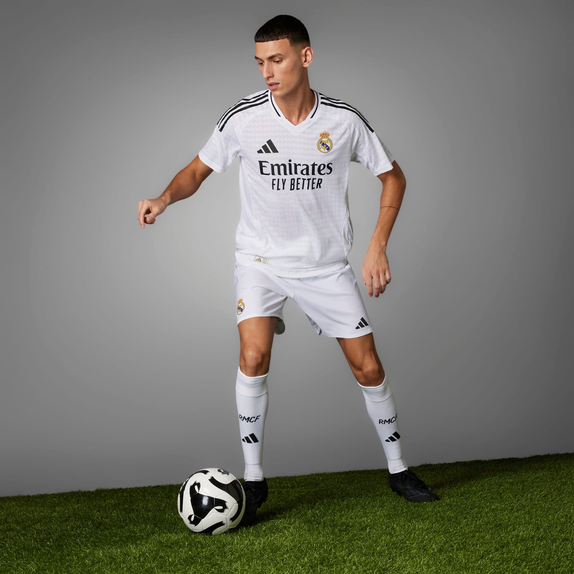 Adidas Real Madrid 2024/25 Match Home Jersey - Authentic Football Soccer Shirt for Men & Women - Perfect for Games, Training & Fan Support