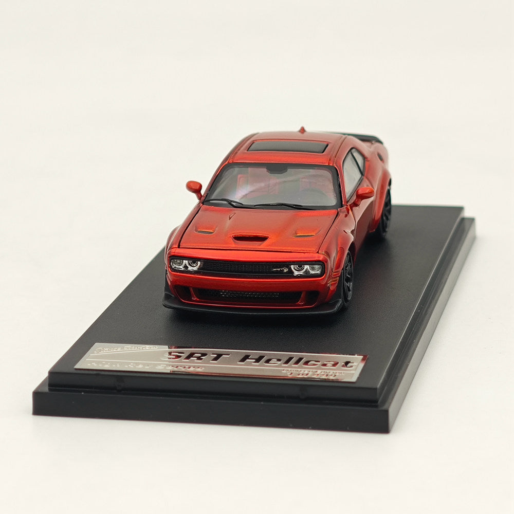 1:64 Scale SH Dodge SRT Hellcat Muscle Car - Orange Diecast Model Toy for Collectors & Racing Enthusiasts | Perfect for Display, Gifts & Car Racing Scenes