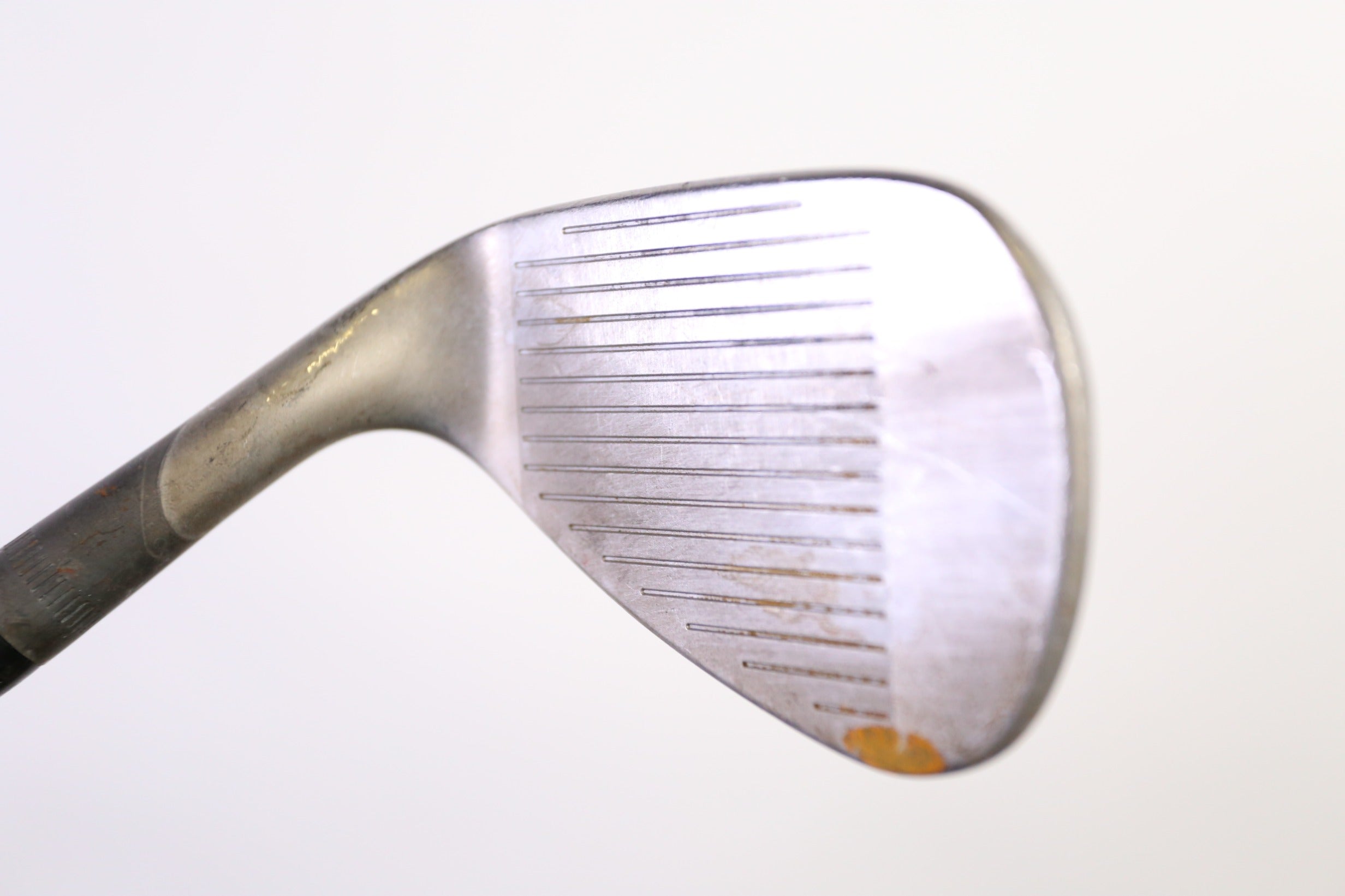 Used Callaway Mack Daddy Forged Slate Gap Wedge 50° Stiff Flex Right Hand Golf Club - Perfect for Approach Shots & Short Game Practice