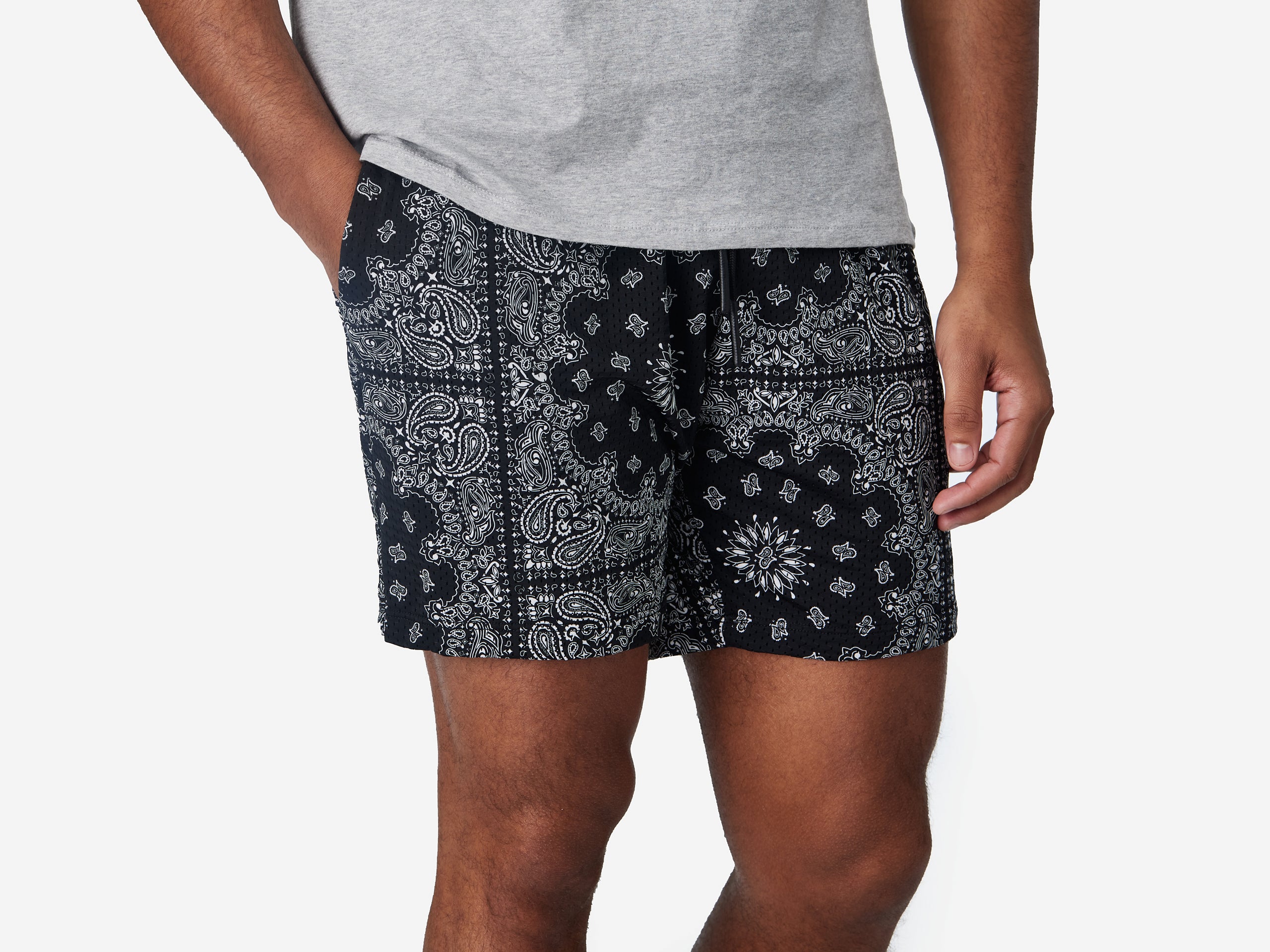 6 Pocket Lounge Shorts for Men - Comfortable Casual Bandana Print Shorts - Perfect for Relaxing at Home, Lounging, or Summer Outings