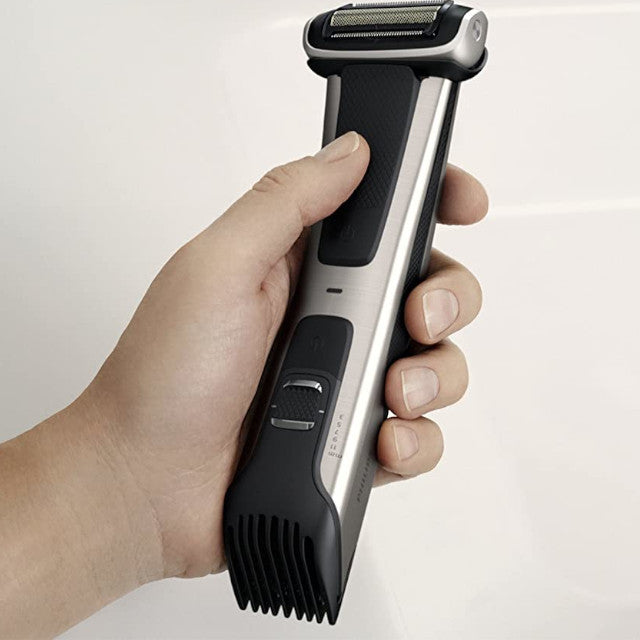 PHILIPS Bodygroom Pro Series 7000 BG7025 Men's Body Groomer & Trimmer - Certified Refurbished with Home Essentials Warranty | Perfect for Travel, Gym & Personal Grooming