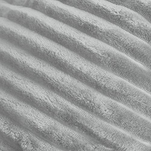 08- Light Grey