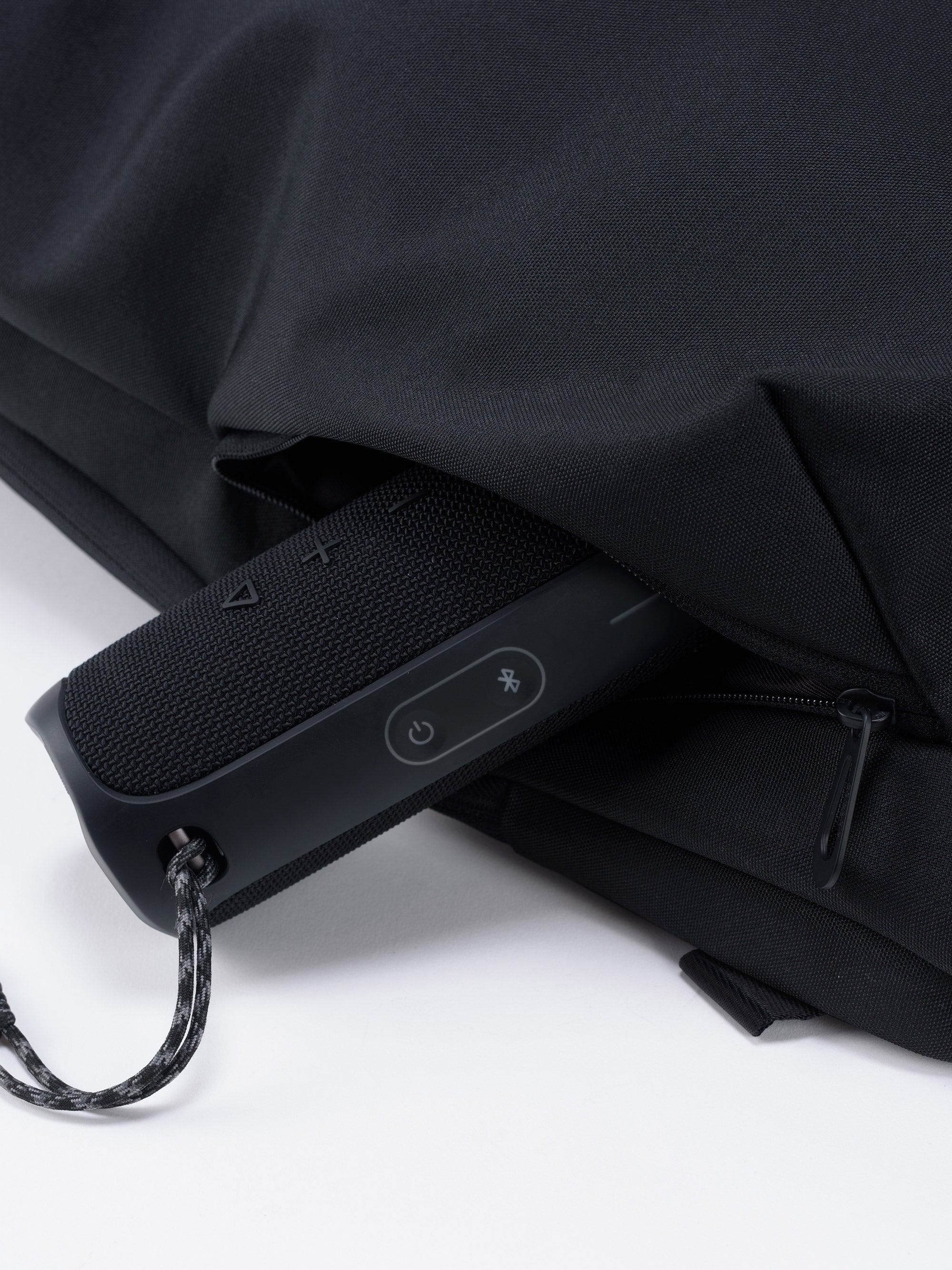 Cote & Ciel Saru Ecoyarn Backpack - Sustainable Laptop Backpack for Work & Travel - Water-Resistant Eco-Friendly Daypack for Commuters & Digital Nomads