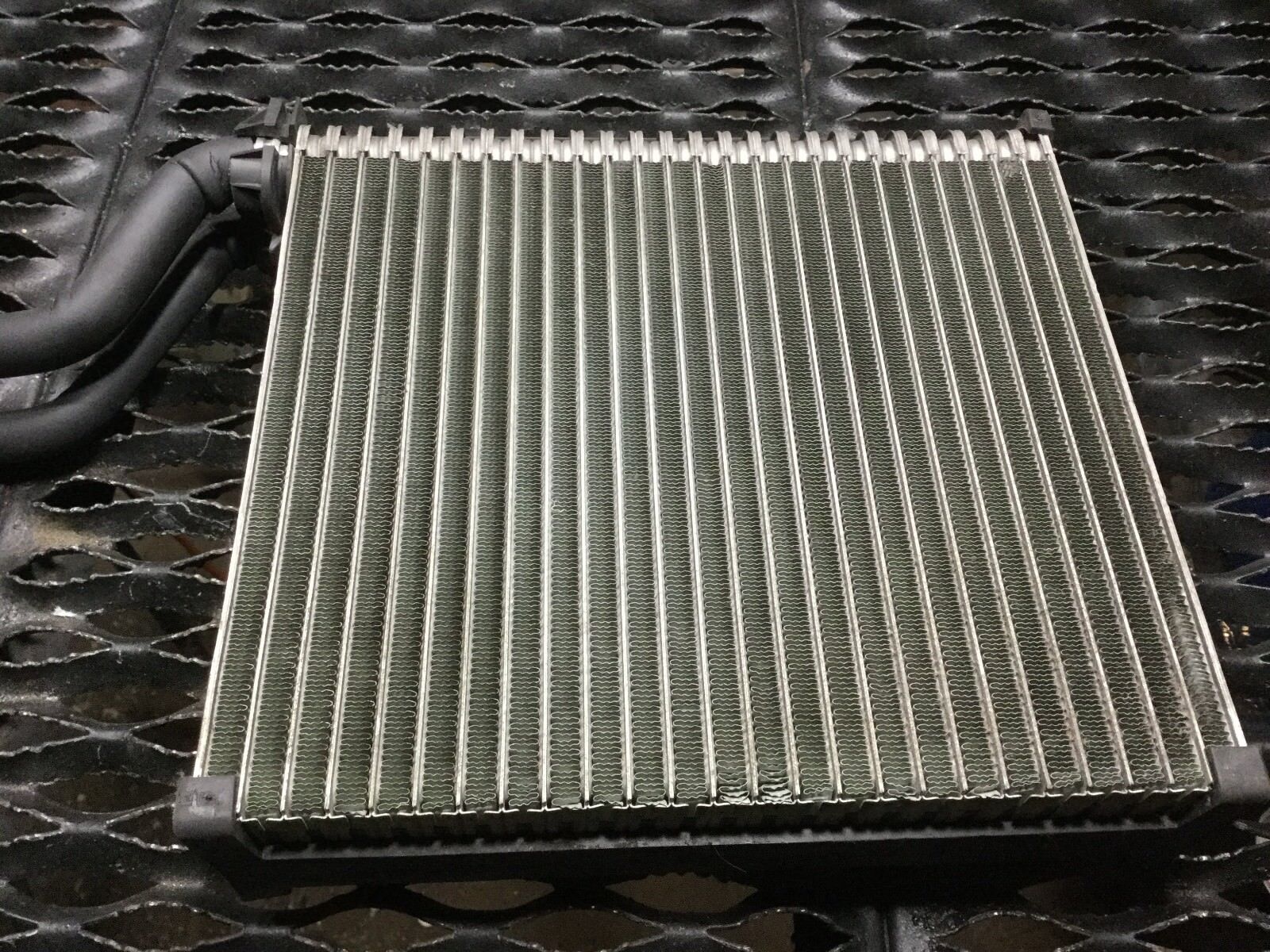 2003-2007 Audi A4 AC Evaporator Core 8E1820103A OEM Replacement - Perfect for Cooling System Repair & Maintenance