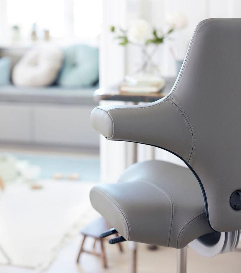 HÅG Capisco 8106 Ergonomic Office Chair - Genuine Wollsdorf Paloma Natur Leather with Black Base | Perfect for Home Office, Gaming & Workspace Comfort