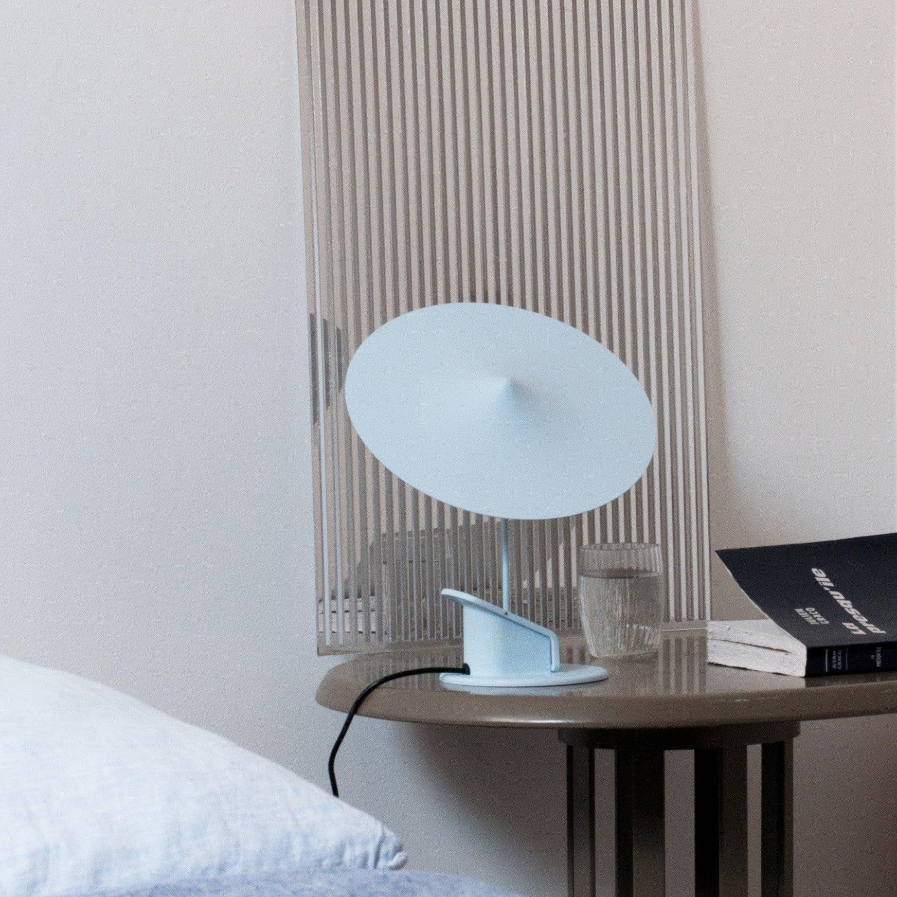 Modern Ile Table Lamp - Stylish LED Bedside Lamp for Bedroom, Living Room & Office - Adjustable Brightness & Warm White Light - Perfect for Reading, Relaxing & Decor