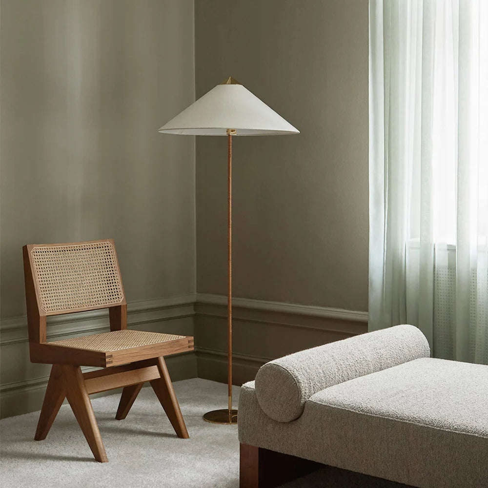 Modern Chinese Hat Floor Lamp - Stylish Rattan Shade for Living Room, Bedroom & Office Decor - Perfect for Cozy Ambiance and Reading Nook Lighting