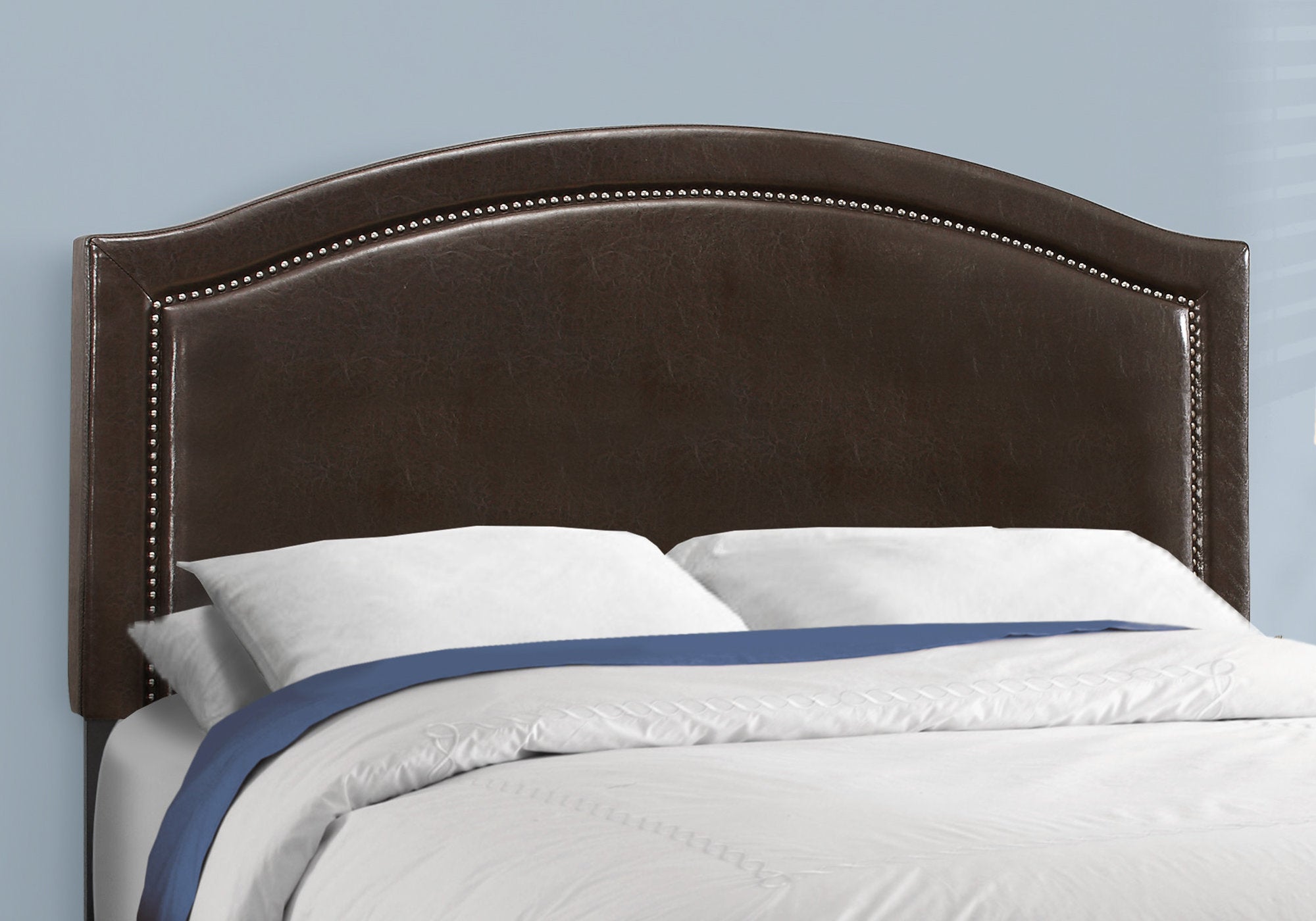 Queen Size Brown Faux Leather Bed Frame with Brass Trim - Elegant Bedroom Furniture for Master Bedroom & Guest Room