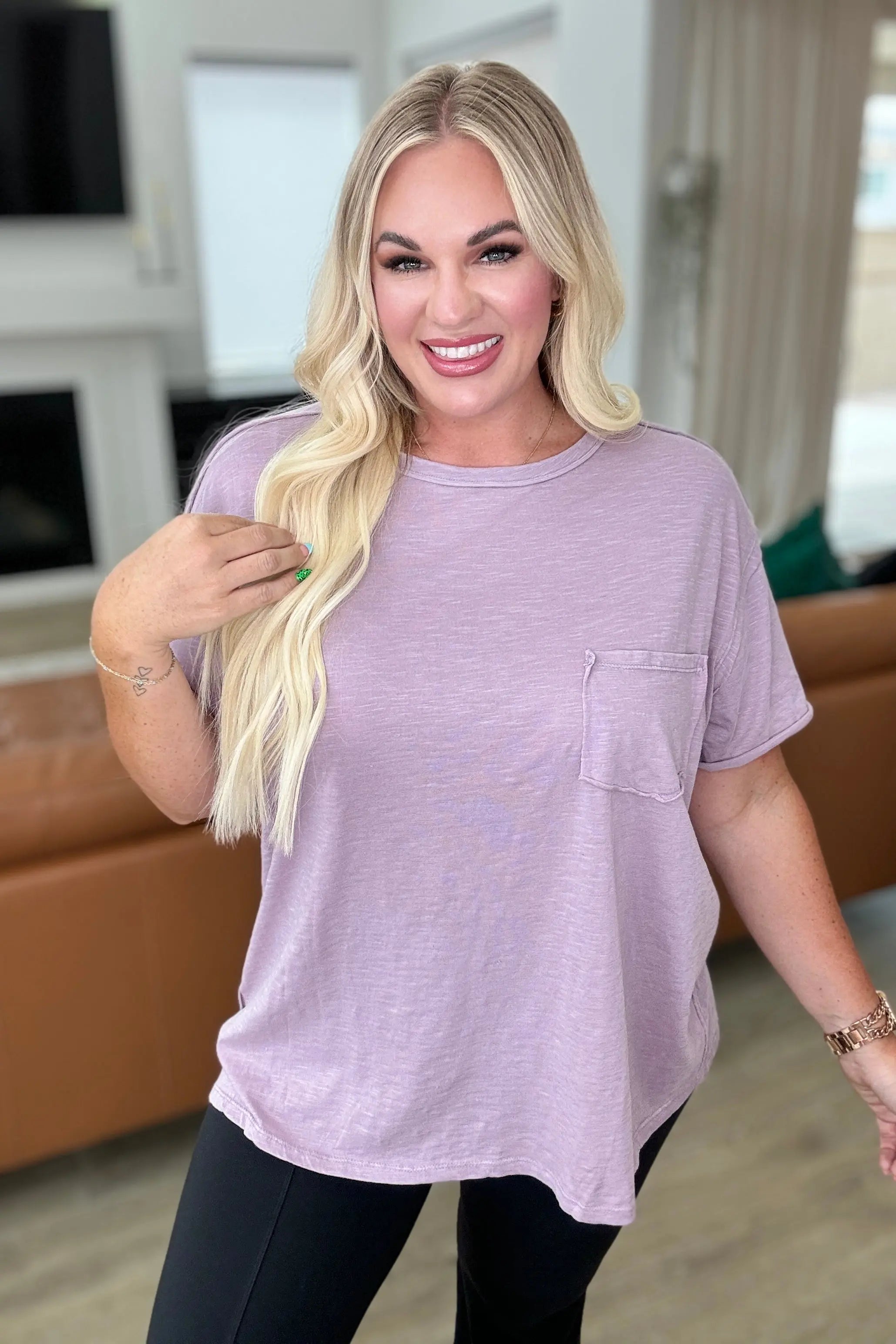 Stylish Mauve Patch Pocket T-Shirt for Men & Women | Soft Cotton Casual Tee | Perfect for Everyday Wear, Weekend Outings & Layering