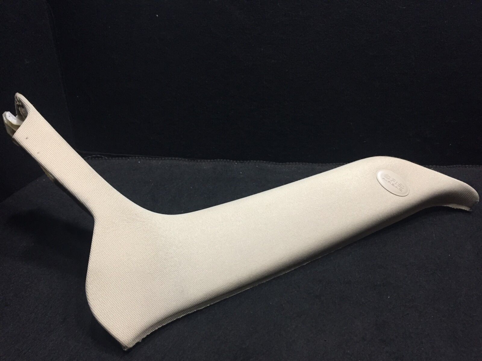 2006-2011 Hyundai Azera Rear Left Driver Side Pillar Trim Cover - OEM D24 Replacement Part - Perfect for Car Interior Repair & Customization