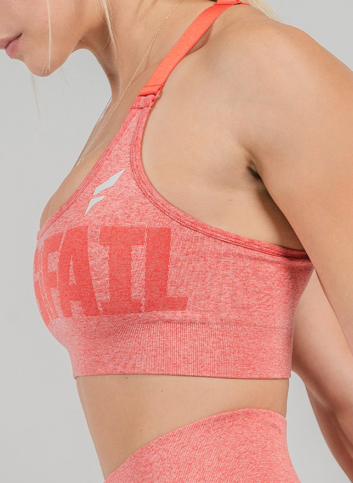 Seamless Sports Bra for Women - High Support, Comfortable & Breathable Workout Top - Perfect for Yoga, Running & Gym