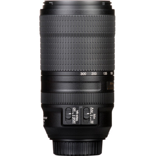 Nikon AF-P DX NIKKOR 70-300mm f/4.5-5.6G ED VR Lens for DSLR Cameras - Perfect for Wildlife, Sports & Travel Photography