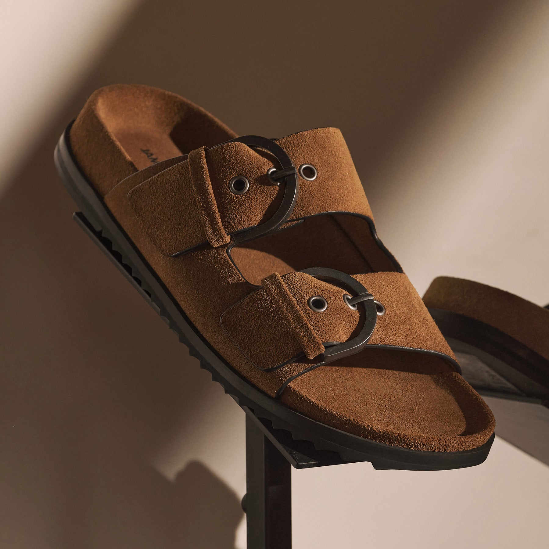 Women's Suede Buckle Slide Sandals - Comfortable Tobacco Brown Casual Shoes for Summer Outings & Beach Vacations