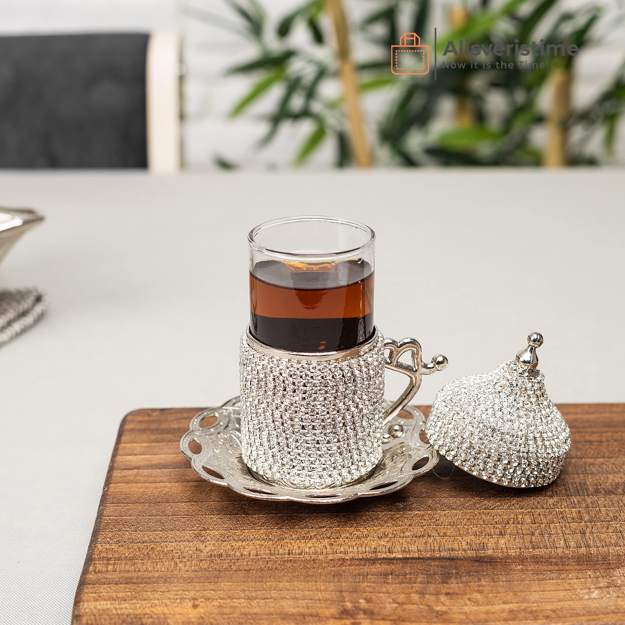 Premium Turkish Tea Glass Set with Crystal Embellishments - 6-Piece Set with Zamak Holders & Saucers (Silver) - Perfect for Home, Office & Traditional Tea Ceremonies