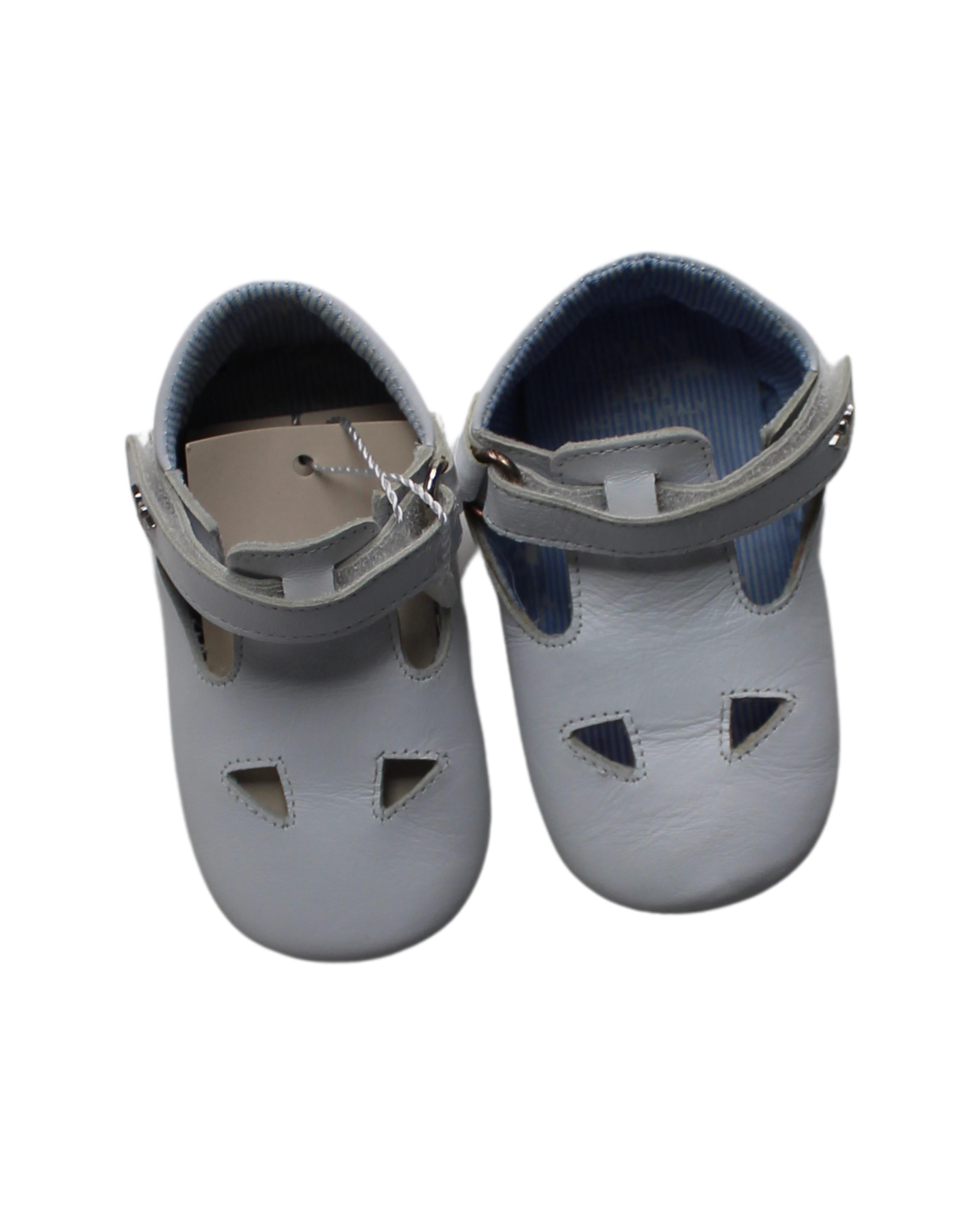 Armani Baby Girls Flats Shoes Size 12-18M (EU19) - Comfortable & Stylish First Walkers for Toddlers - Perfect for Special Occasions & Everyday Wear