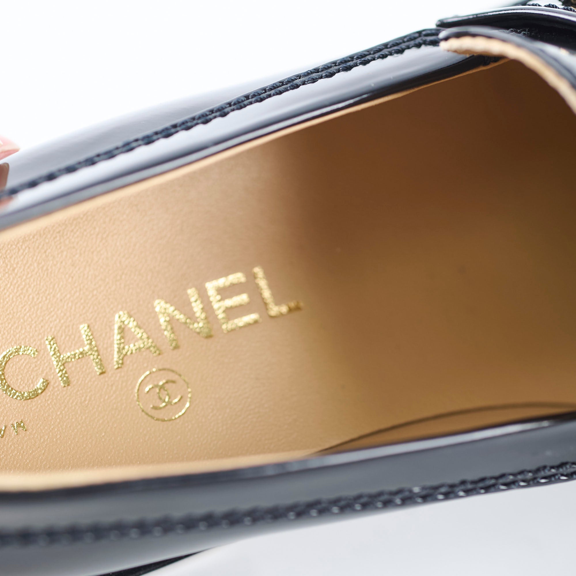 Chanel Black Patent Leather Loafers Size 41C - Luxury Women's Slip-On Shoes for Office & Evening Events