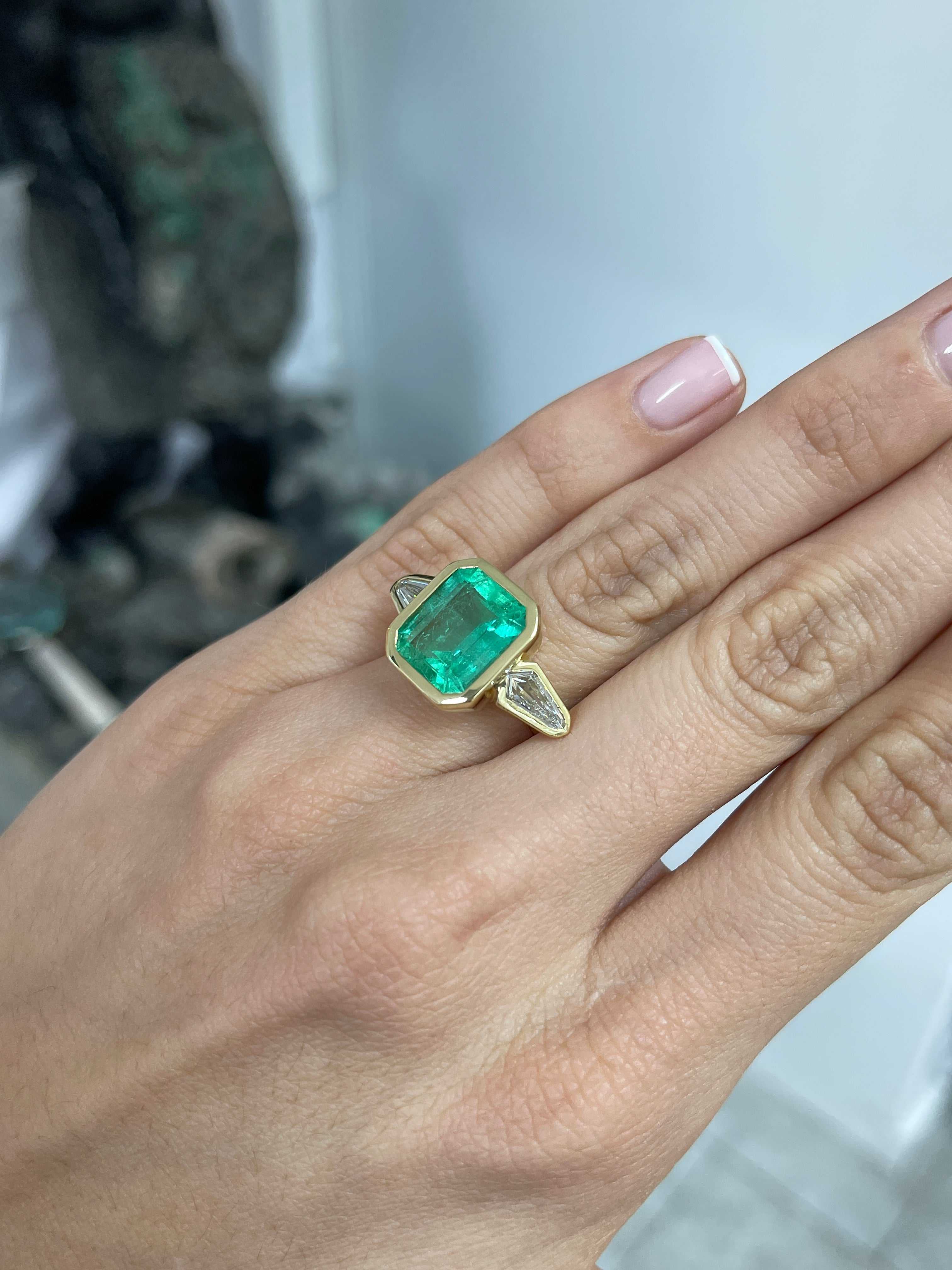 7.49tcw Colombian Emerald & Kite Diamond Three Stone Ring in 18K Gold Bezel Setting - Perfect for Engagement, Anniversary & Special Occasion Jewelry Gifts