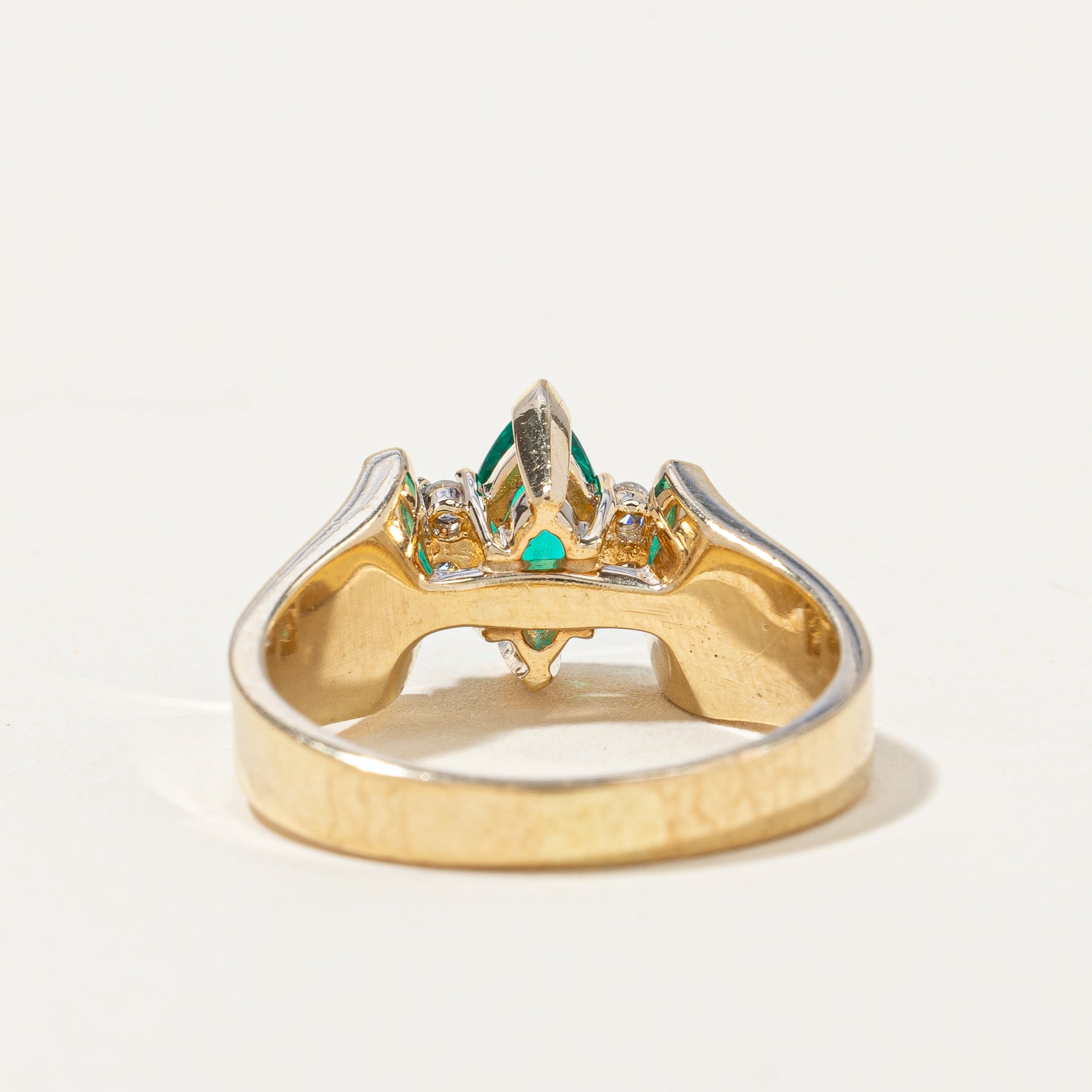 Exquisite 0.41ct Synthetic Emerald & 0.06ctw Natural Diamond Ring - Size 6 | Elegant Wedding, Engagement & Anniversary Jewelry Gift for Women
