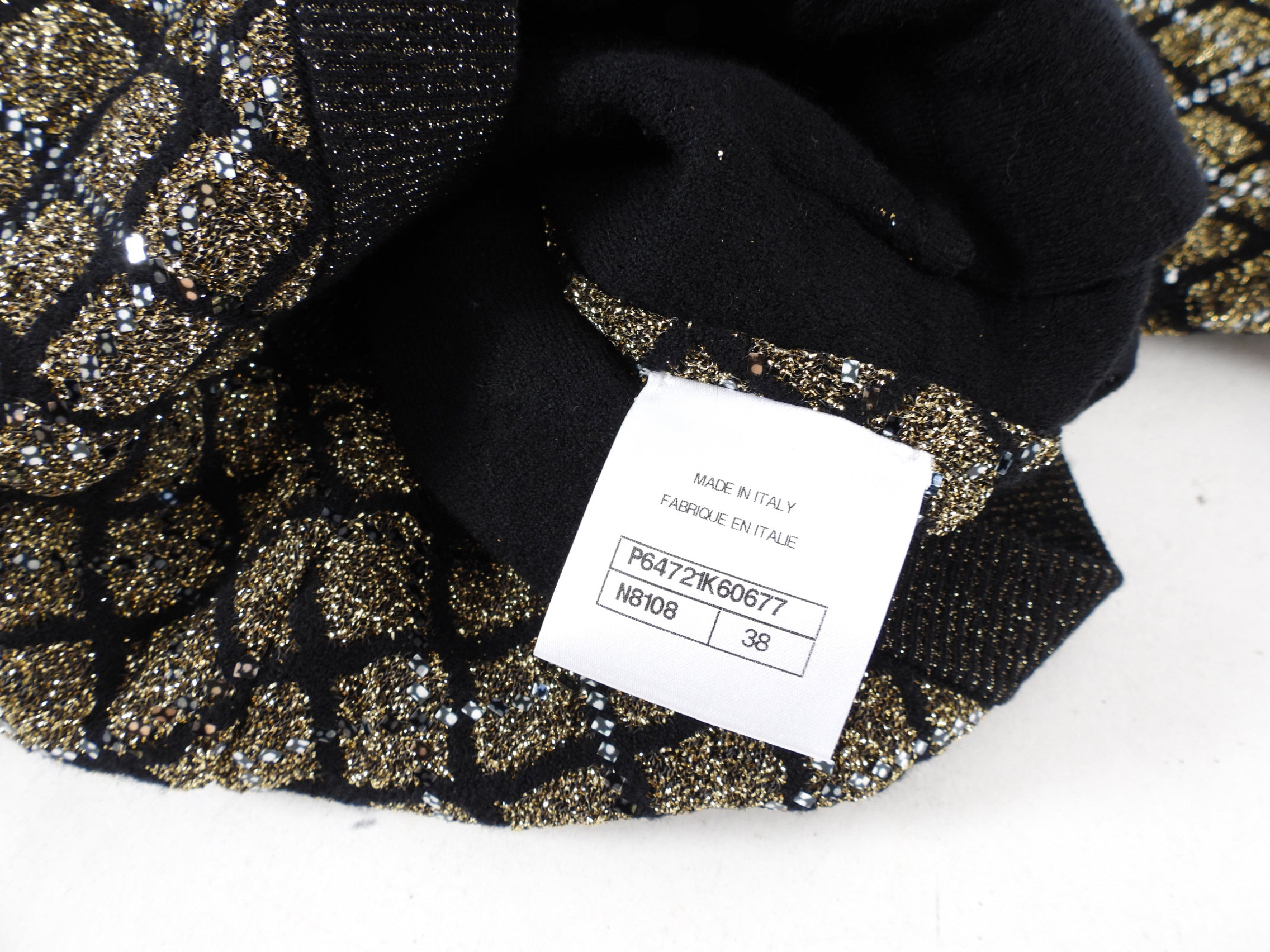 Chanel 20A Black & Gold Shimmer Knit Cardigan Sweater Women's Size FR38 - Perfect for Evening Parties & Luxury Fashion Outfits