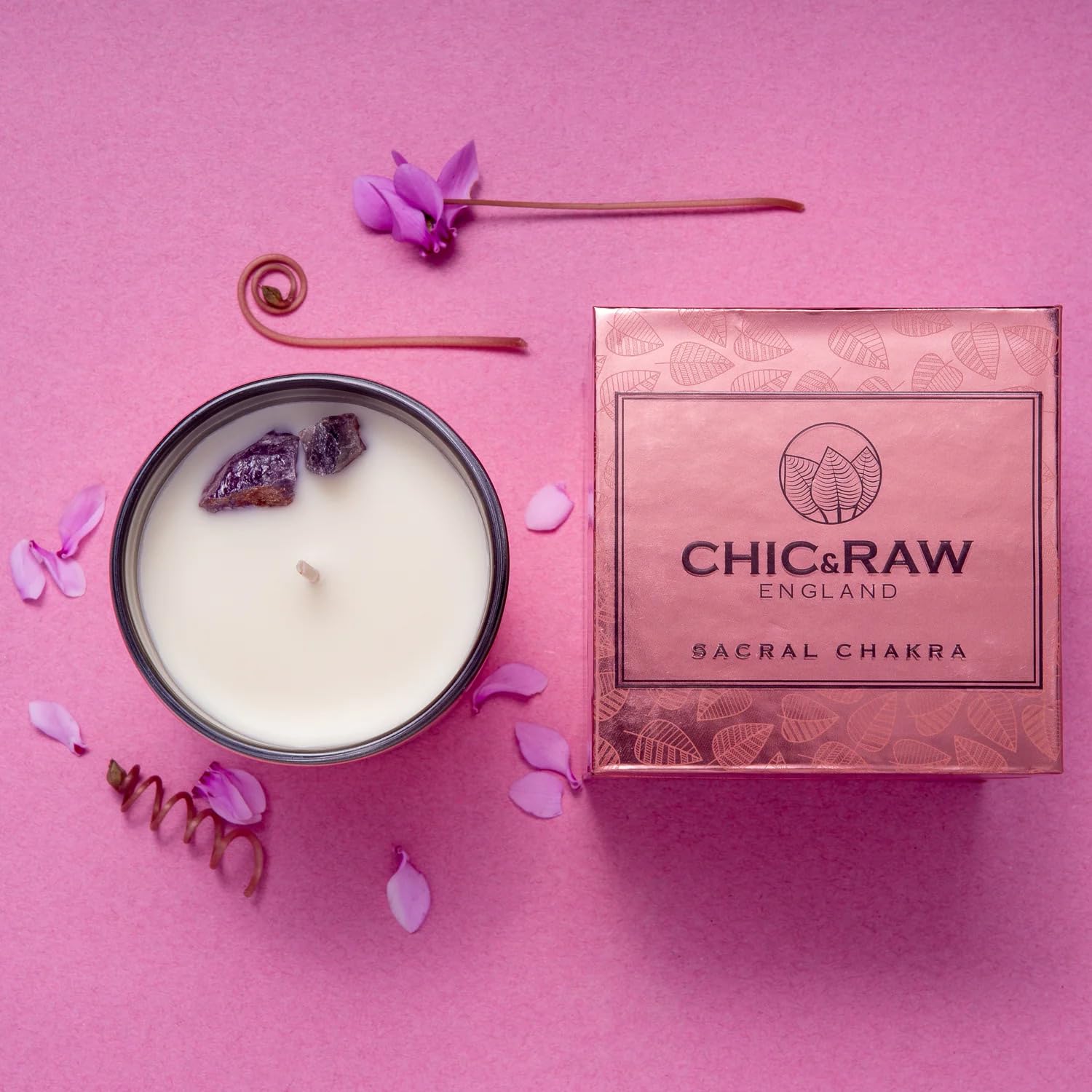 Amethyst Sacral Chakra Scented Candle with Ylang Ylang & Lavender Essential Oils | Natural Soy Wax Aromatherapy Candle | Relaxation, Meditation & Healing Gift for Women | Perfect for Yoga, Spa & Home Decor