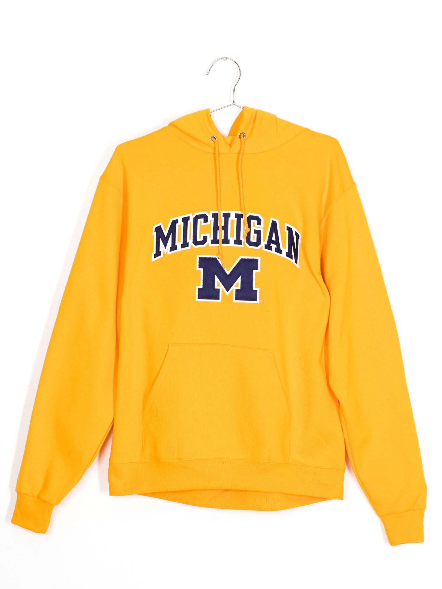 Champion Eco Powerblend Michigan University Hoodie - Men's & Women's Pullover Sweatshirt for College Fans | Cozy Fleece Loungewear for Campus, Gym & Casual Outfits