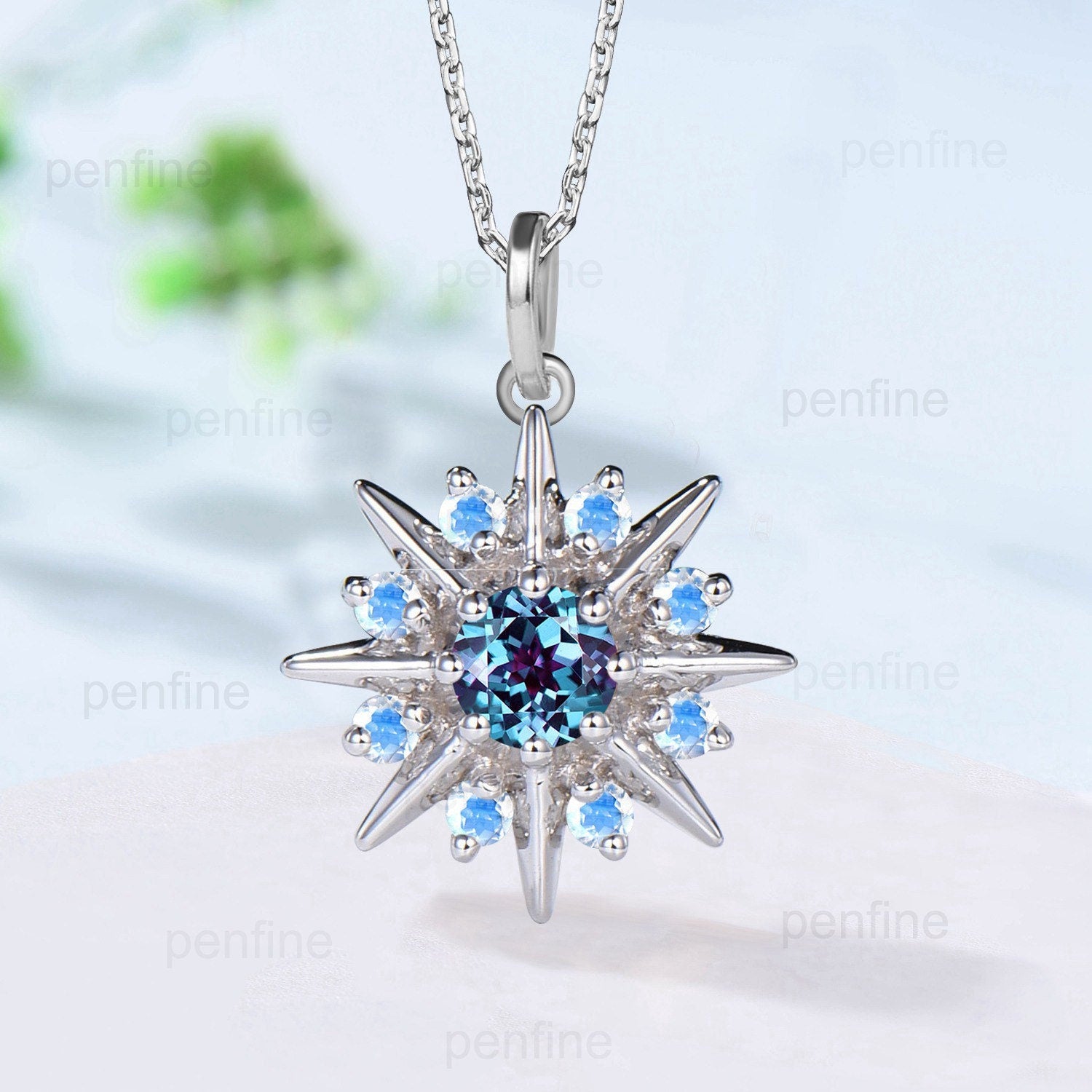 Retro Alexandrite Moonstone Pendant Necklace - Unique Sunflower Floral Jewelry with June Birthstone - Perfect Anniversary Gift for Women - Elegant Necklace for Weddings, Parties & Special Occasions