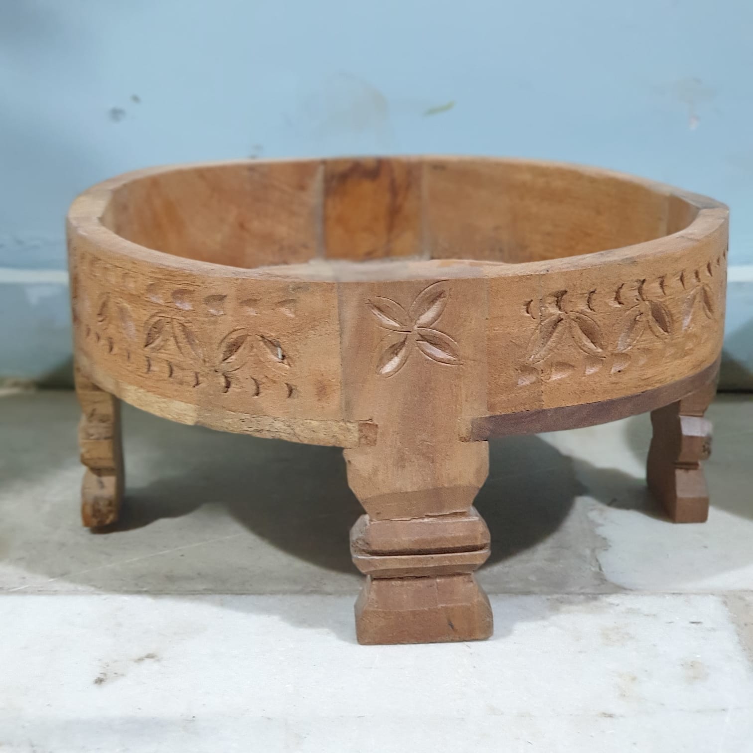 Hand Carved Solid Wood Chakki Grinder Coffee Table - 31X31X16 CM Brown - Perfect for Living Room, Lounge & Boho Decor