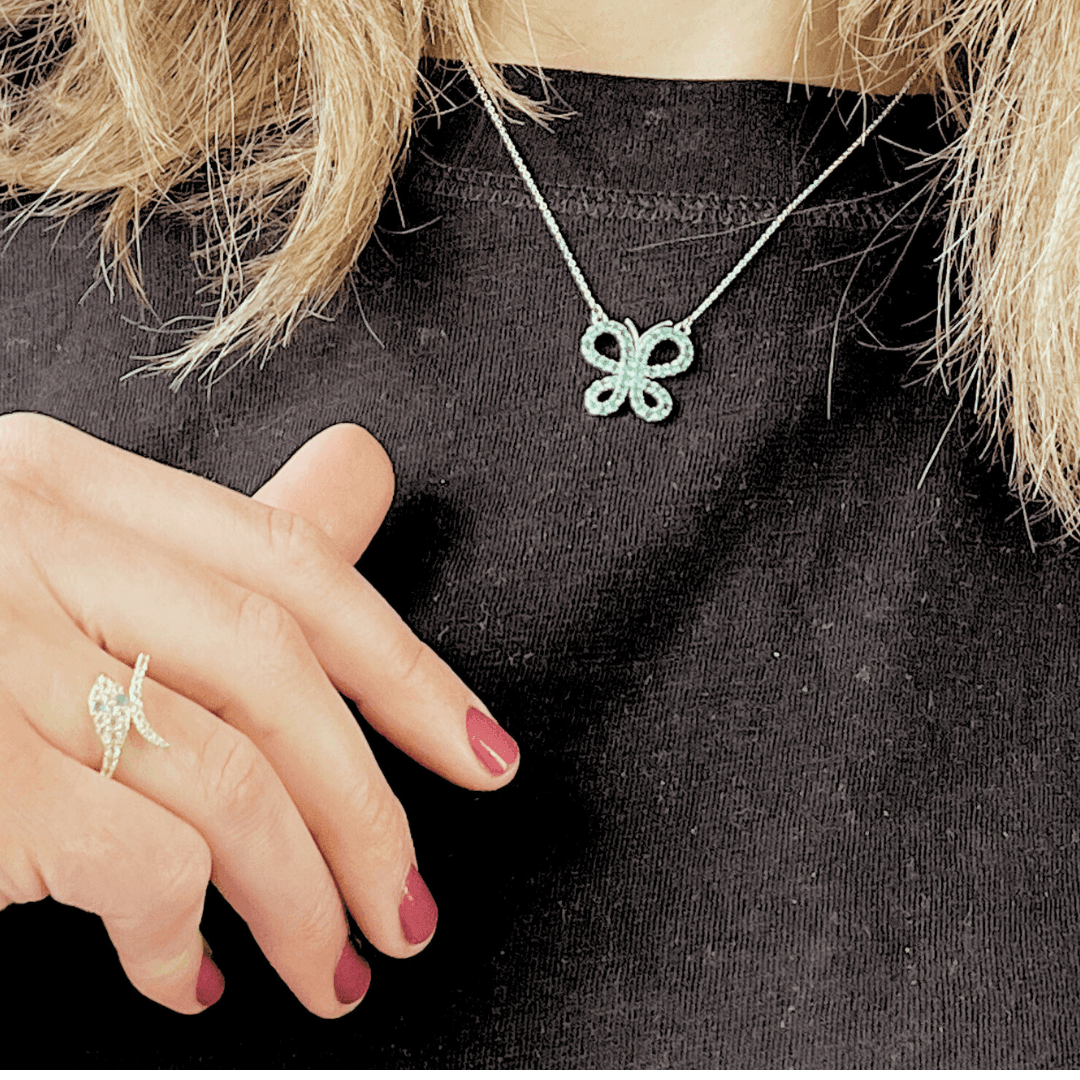 Emerald Green Snake Ring for Women - Elegant Serpent Jewelry for Fashion & Gifts - Perfect for Parties, Weddings & Everyday Wear
