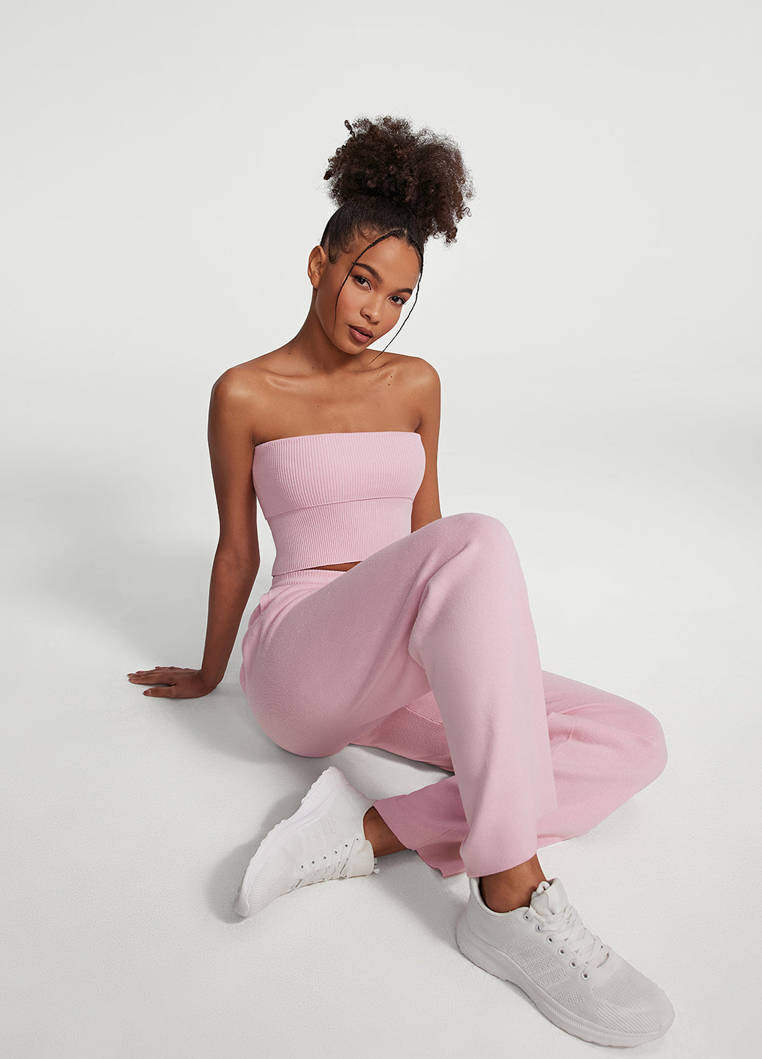 Premium Cozy Luxe Sweatpants for Women - Soft Fleece Lounge Pants with Elastic Waistband - Perfect for Yoga, Home Relaxing & Casual Outfits