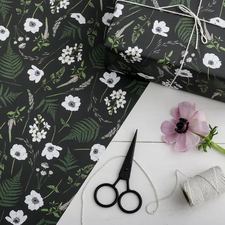 Premium Wild Meadow Black Gift Wrapping Paper - Elegant Floral Design for Birthdays, Weddings & Holiday Presents - Eco-Friendly Kraft Paper for DIY Crafts & Gift Packaging