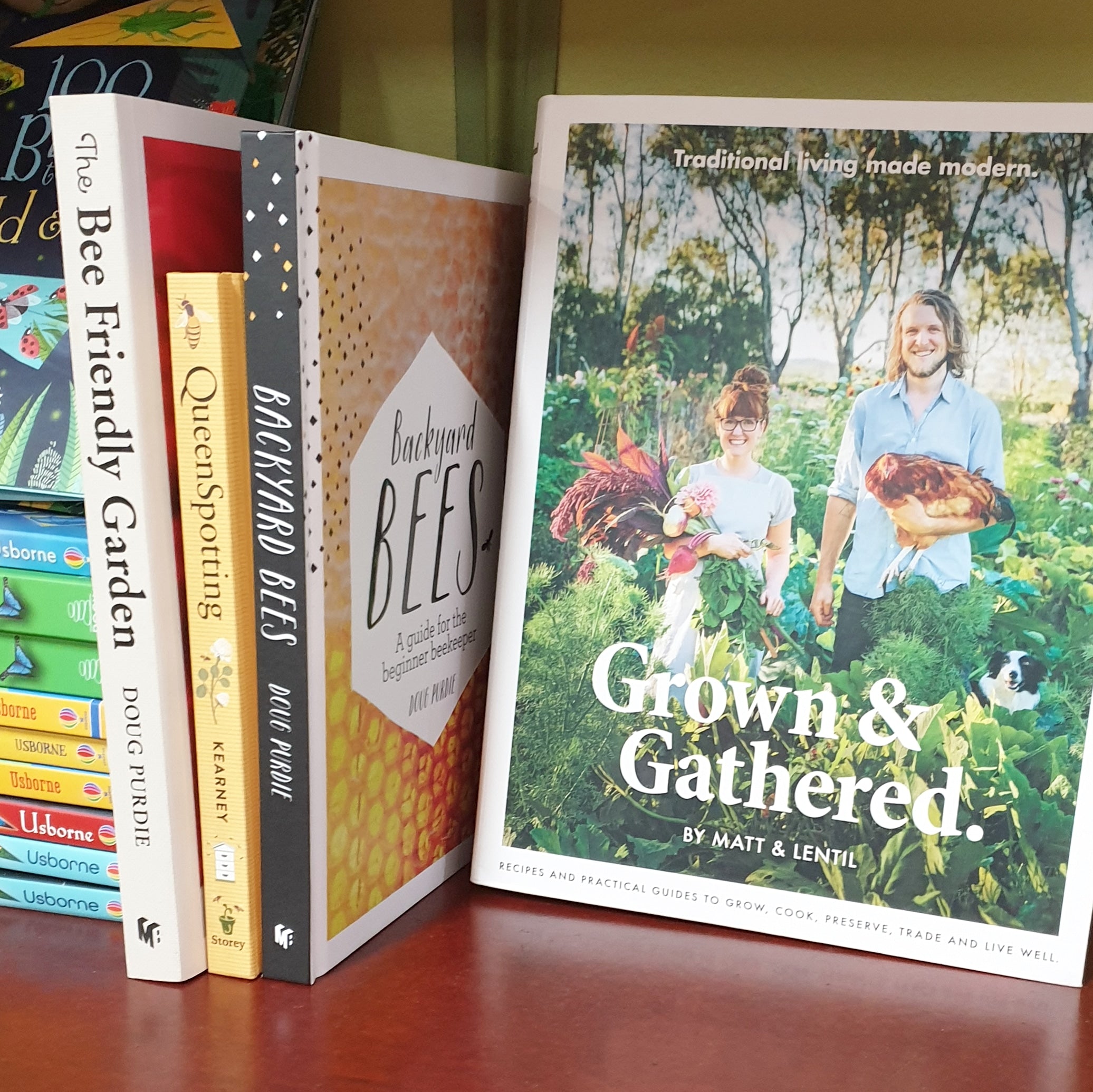Grown & Gathered - Organic Homegrown Herbs & Vegetables for Healthy Cooking | Perfect for Farm-to-Table Meals, Vegan Recipes & Sustainable Living