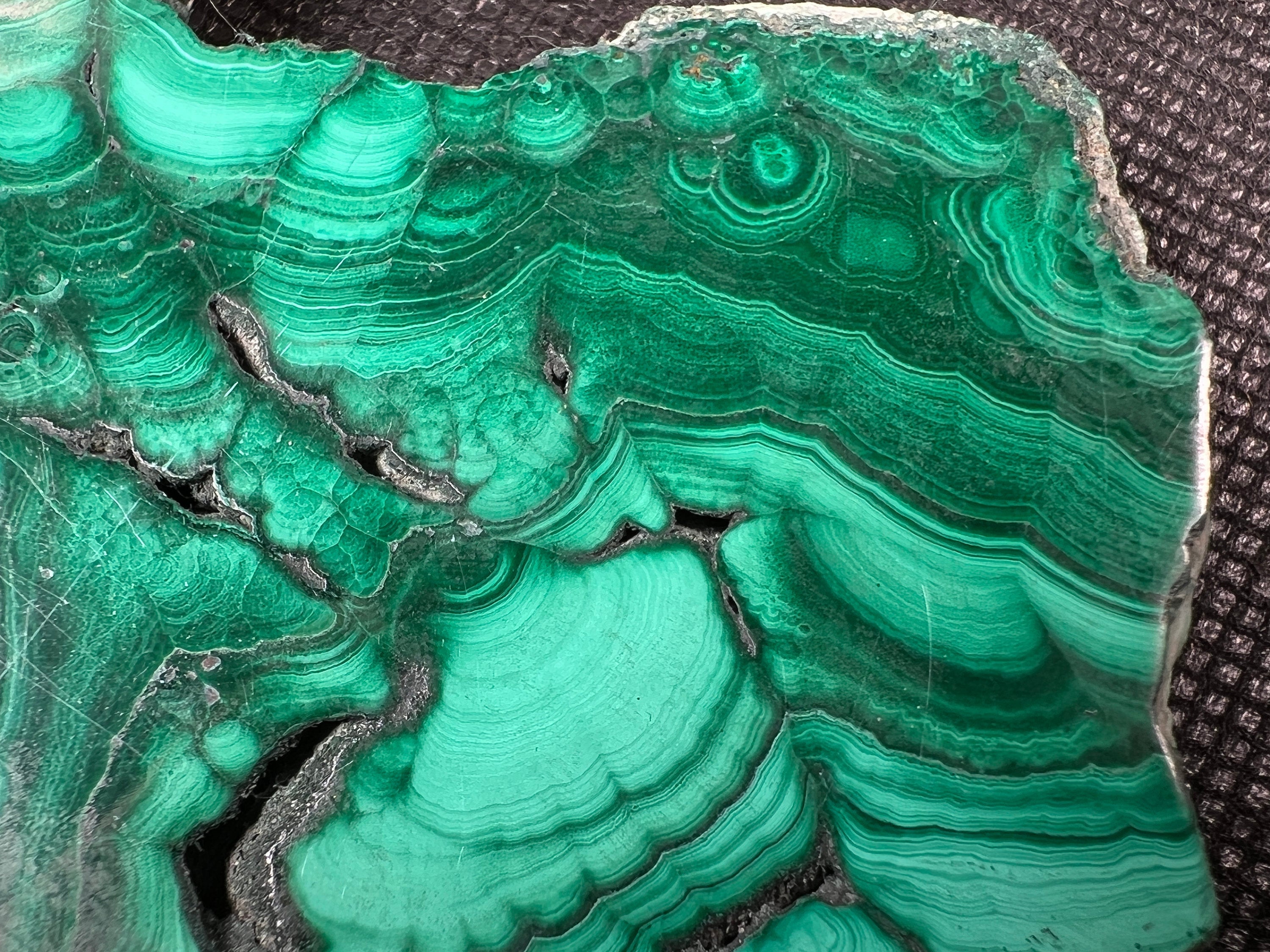 Natural Green Malachite Crystal Slab - Premium Polished Stone for Jewelry Making, Unique Spiritual Gift, Home & Office Decor - Perfect for Meditation, Healing Crystals Collection & Feng Shui Display