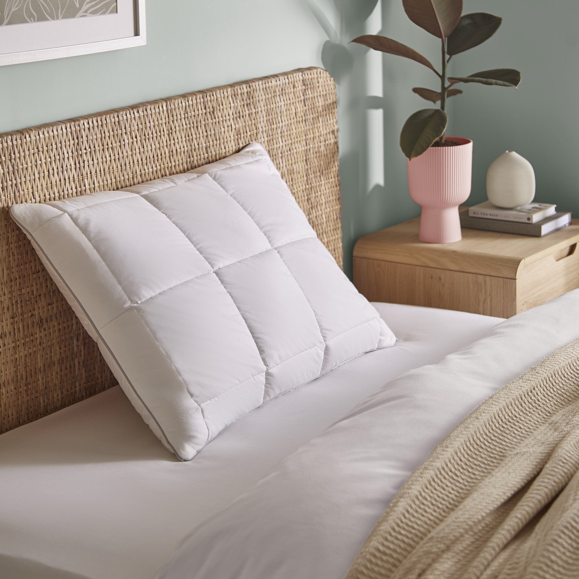 Organic Natural Latex Foam Pillow for Side, Back & Stomach Sleepers - Hypoallergenic & Breathable Bedding for Ultimate Comfort - Perfect for Home, Hotel & Travel Use