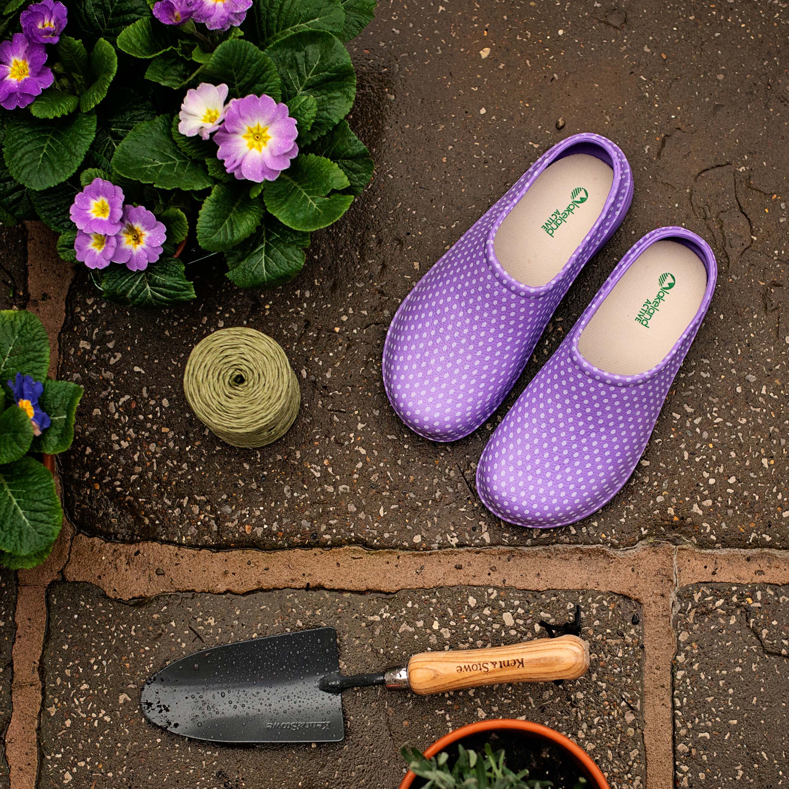Women's Lorton Garden & Work Clogs - Comfortable Slip-Resistant Shoes for Gardening, Farming & Outdoor Work - Perfect for Yard Work, Landscaping & Wet Conditions