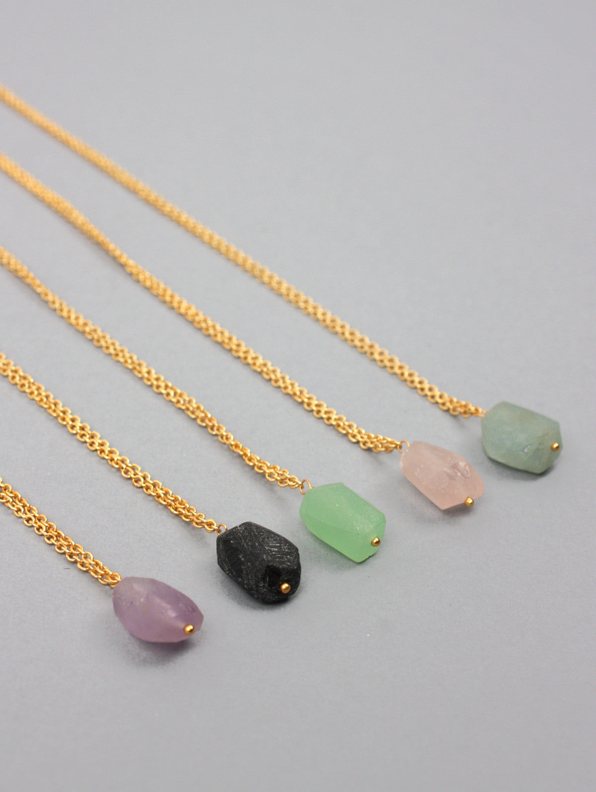 Natural Stone Pendant Necklace for Women - Handmade Solo Gemstone Jewelry with Assorted Crystals (Amethyst, Rose Quartz, Lapis Lazuli) - Perfect for Meditation, Yoga & Spiritual Healing Gifts