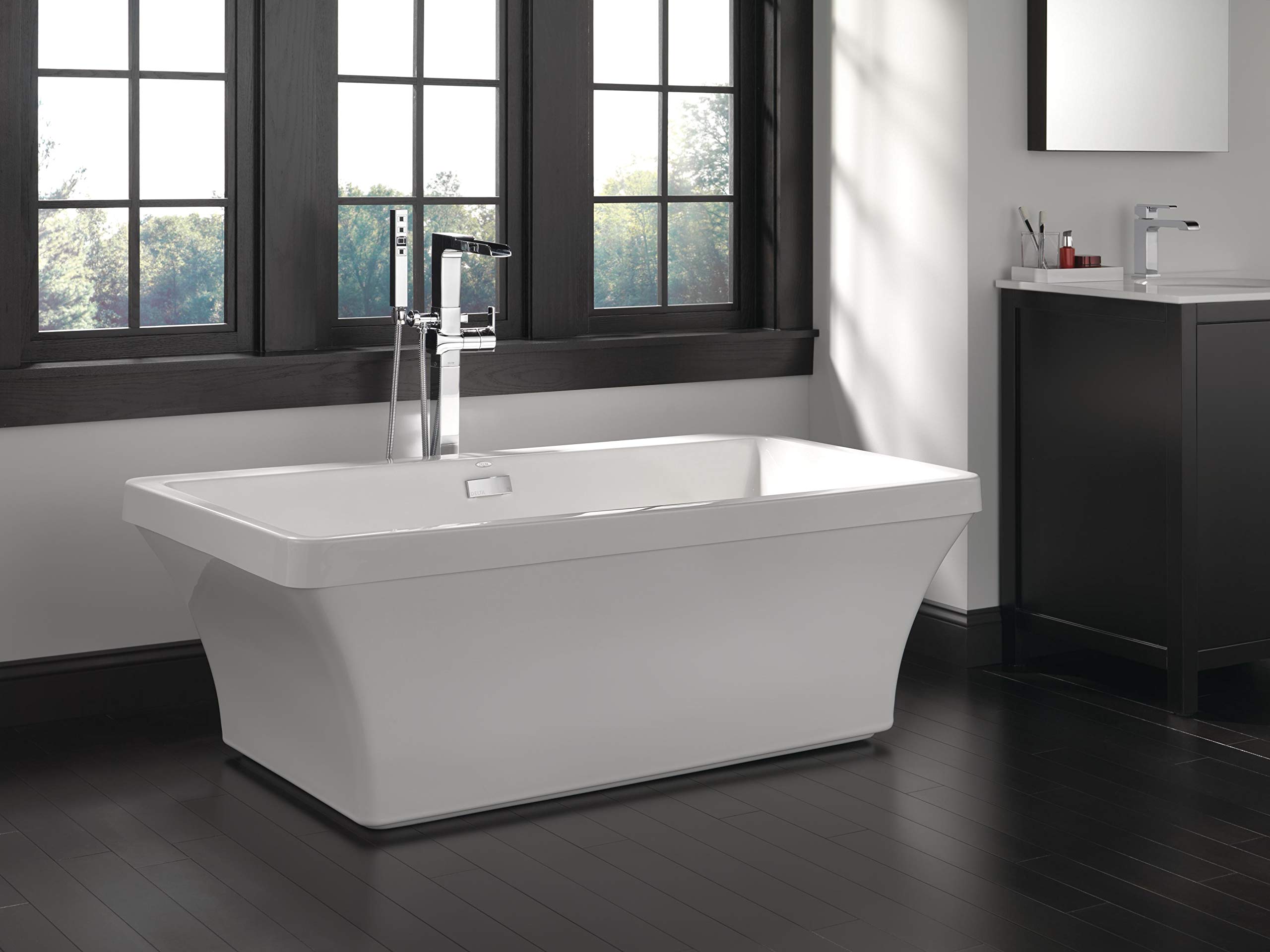 Delta Ara Single Handle Waterfall Bathroom Faucet in Chrome - 568LF-MPU with Metal Drain Assembly for Modern Vanity & Spa-Like Bathroom Experience