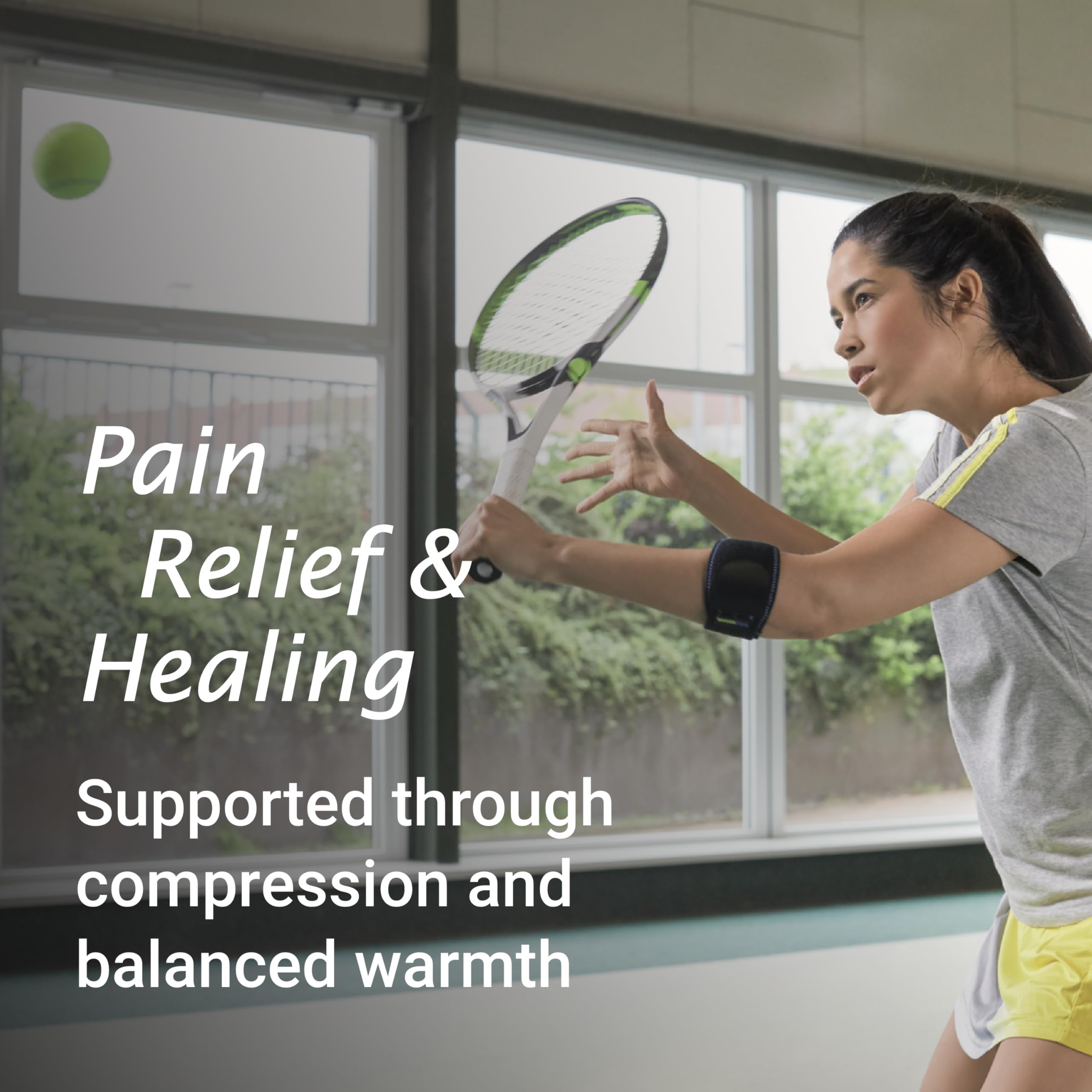 Actimove® SPORTS EDITION Elbow Support Strap with Hot & Cold Therapy Pack - Medical Compression for Pain Relief - Secure Fit for Tennis, Golf & Active Lifestyles - Universal Size (Black) - Ideal for Sports Recovery & Joint Support