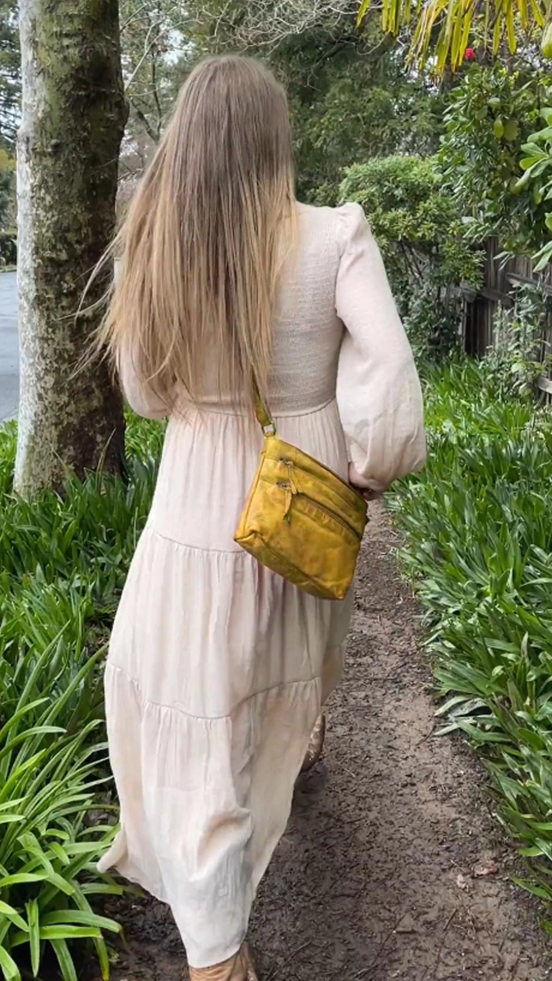 Stylish Yellow Leather Crossbody Bag for Women - Perfect for Everyday Use, Travel & Shopping
