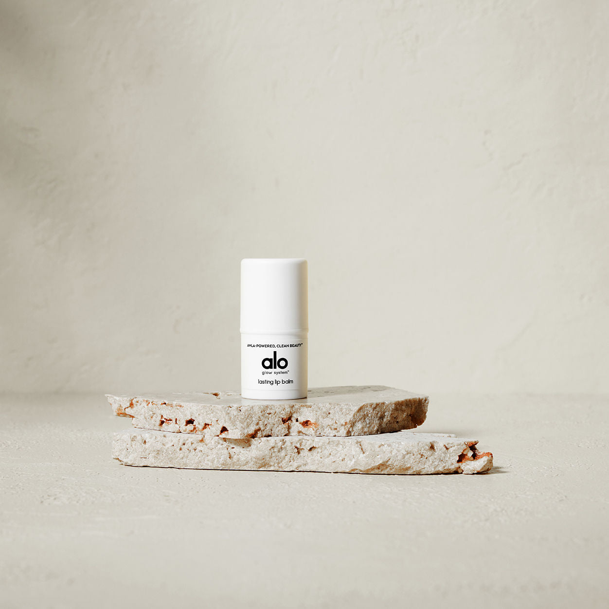 Long-Lasting Moisturizing Lip Balm for Dry & Chapped Lips - All-Day Hydration & Nourishment - Perfect for Winter, Outdoor Activities & Daily Use