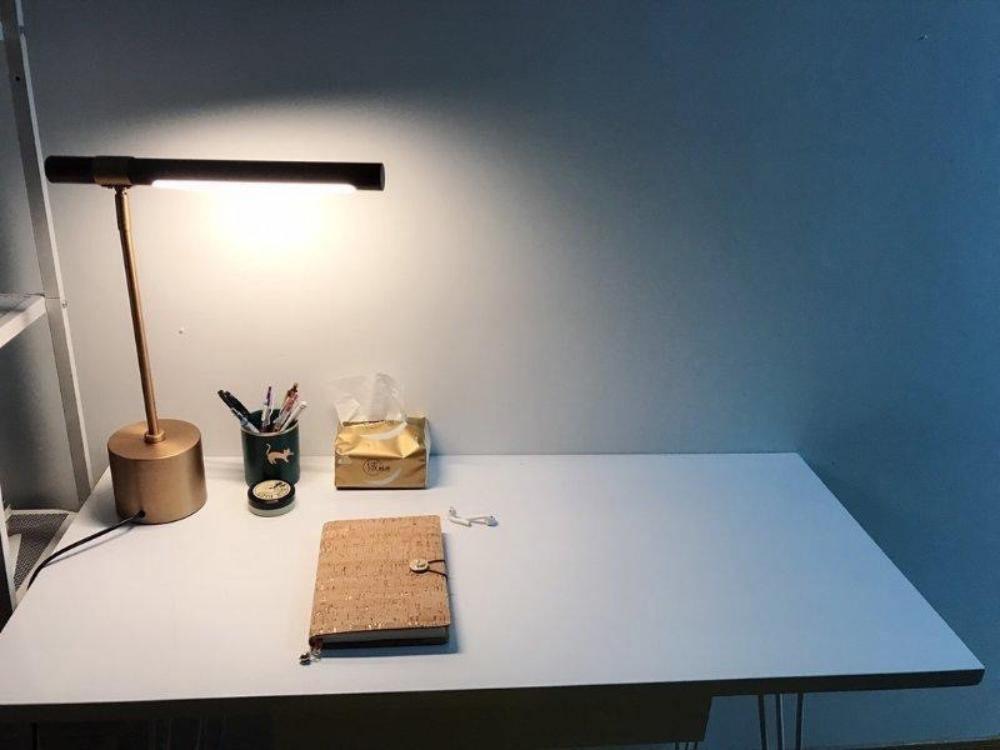 Modern Linear Table Lamp - Sleek LED Desk Light for Home Office, Bedroom & Study - Perfect for Reading, Working & Decorating