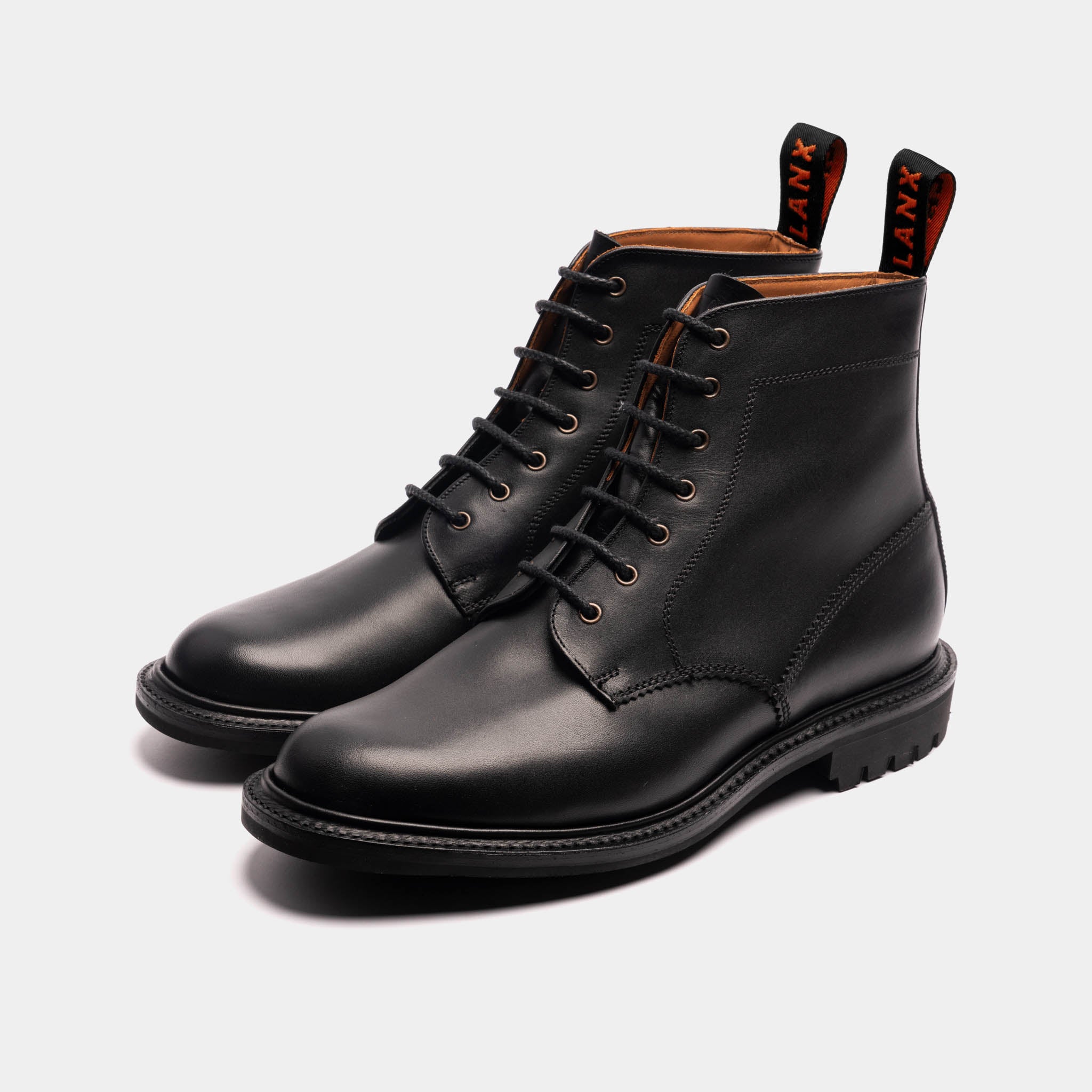 TIMPERLEY Black - Stylish and Durable for Everyday Use | Perfect for Work, Travel, and Casual Outfits