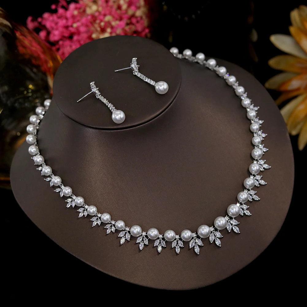 Luxury Flower Pearl Necklace for Women - 2 Piece High-Quality Cubic Zirconia Jewelry Set, Elegant Wedding & Party Gift, Perfect for Bridal, Anniversary, and Formal Occasions