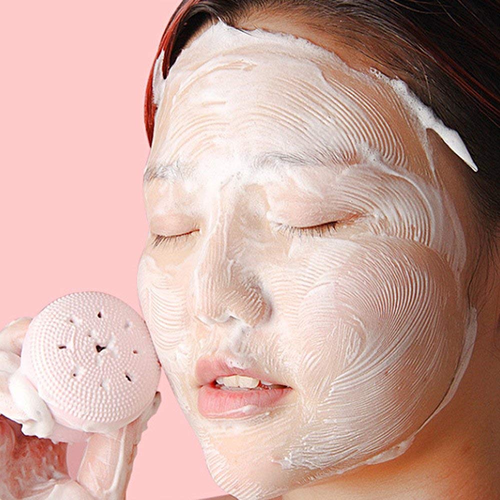 Leeonz Silicone Facial Cleansing Brush - Handheld Face Massager for Deep Cleaning & Gentle Exfoliation | Cute Octopus Shape Skin Scrubber | Perfect Christmas Gift for Skincare | Use for Daily Face Wash, Blackhead Removal & Relaxing Massage