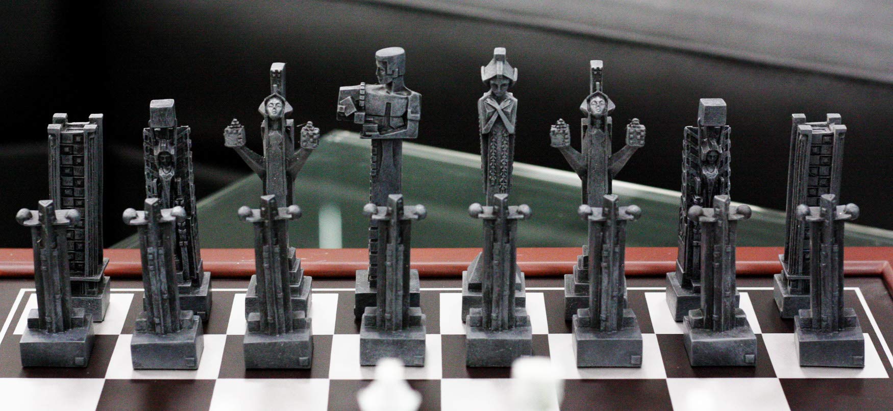 Frank Lloyd Wright Midway Gardens Chess Set - 19