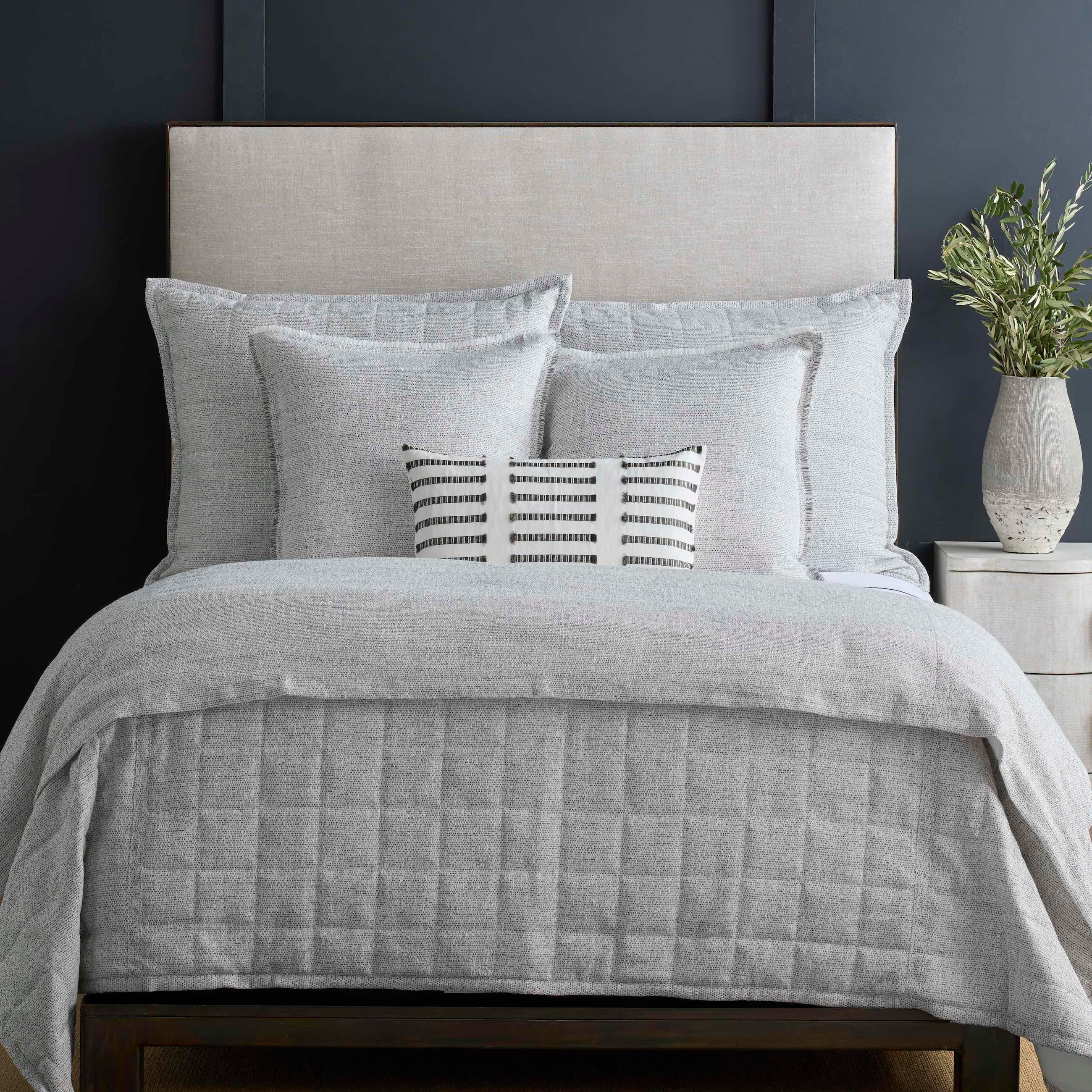 Luxury Macau Duvet Set - Premium Soft Comforter for Bedroom, Hotel & Guest Room - Breathable & Hypoallergenic for All Seasons