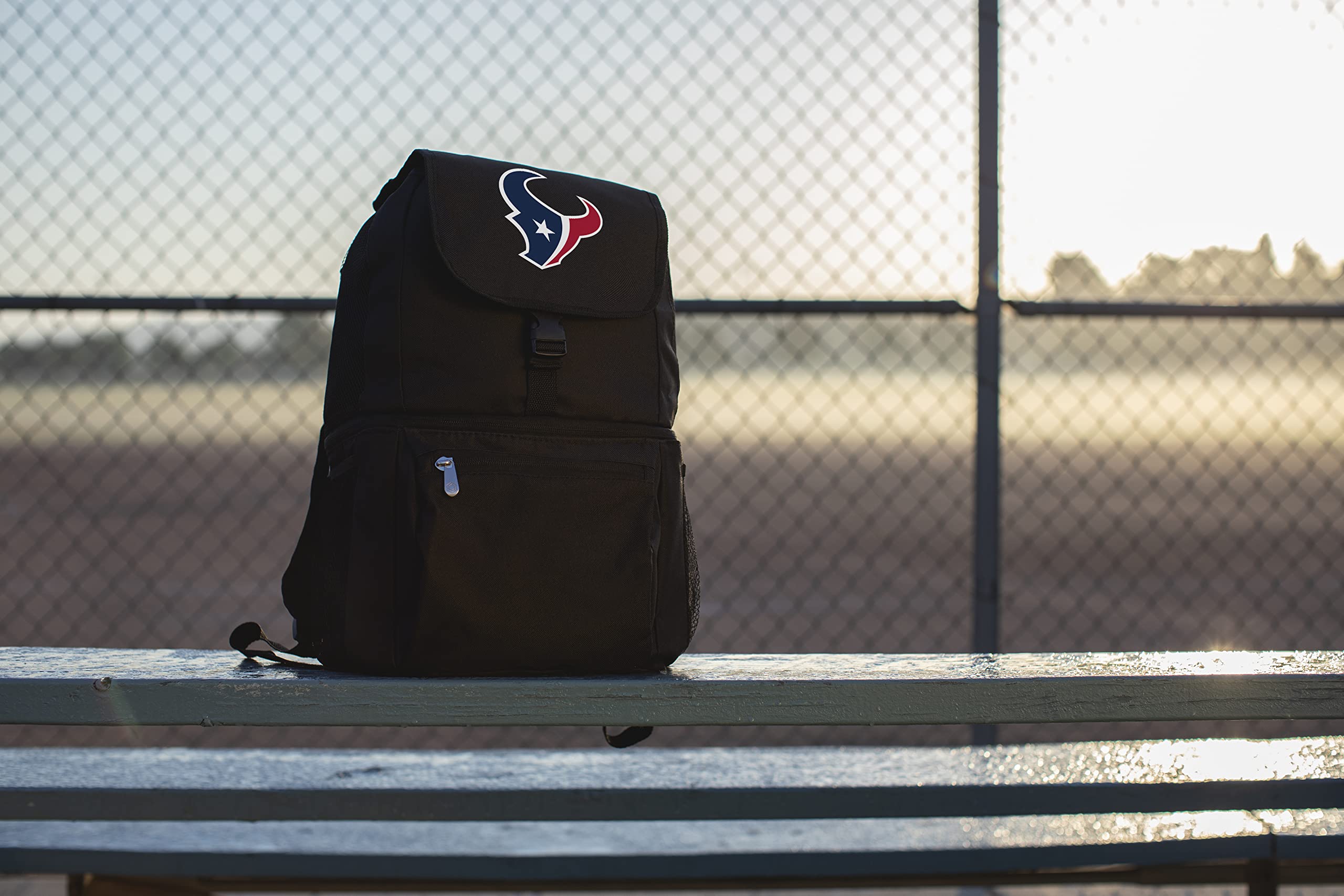 PICNIC TIME NFL Zuma Backpack Cooler - Insulated Soft Cooler Backpack for Lunch, Drinks & Outdoor Activities | Perfect for Picnics, Beach, Camping & Tailgating