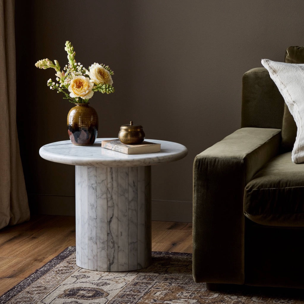 Stuart White Calacatta Marble End Table - Modern Side Table for Living Room, Bedroom & Office - Elegant Home Decor Accent Piece
