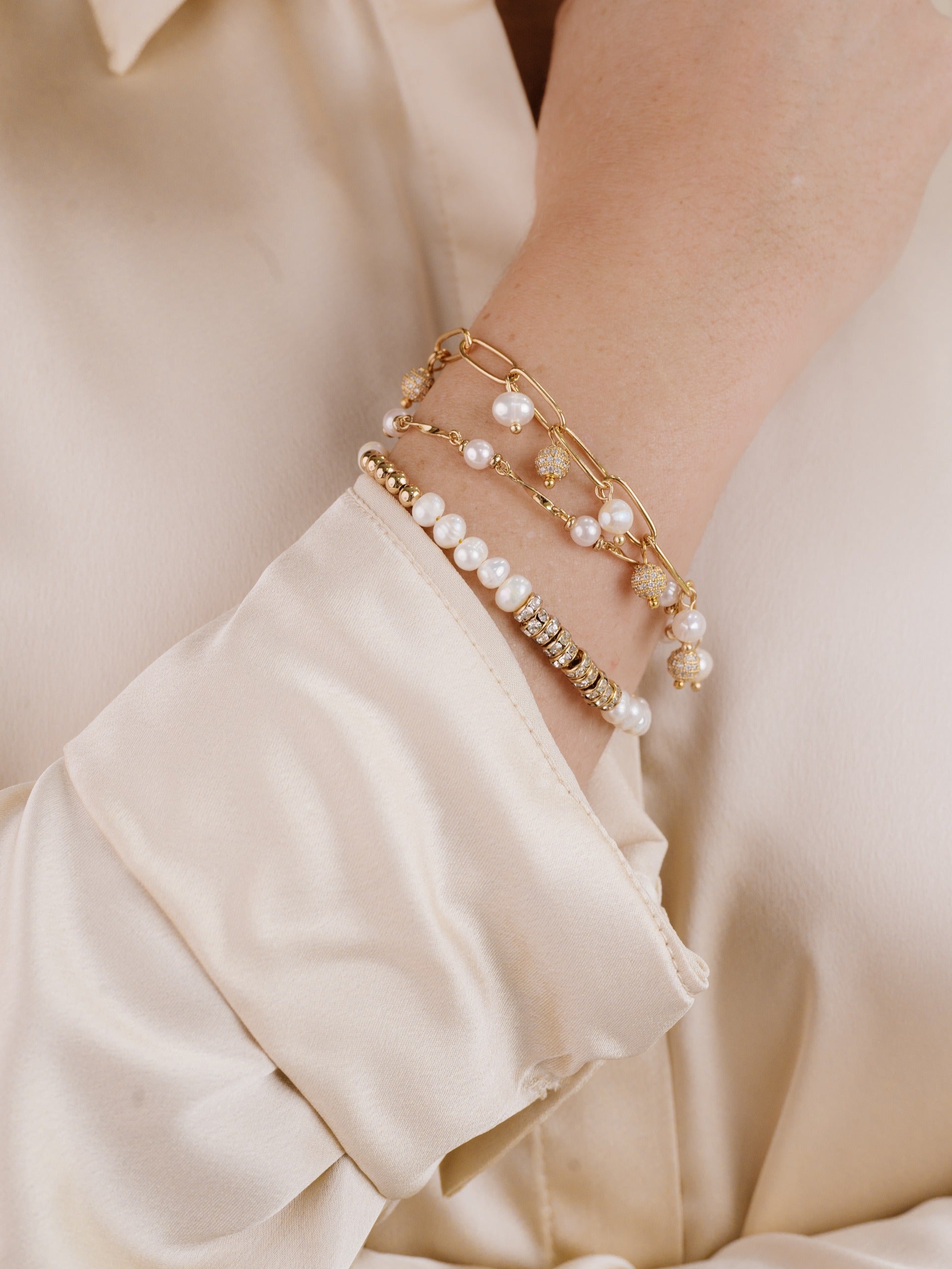 Elegant Pearl Party Bracelet Set of 3 - Dainty Beaded Bracelets for Women, Girls - Perfect for Weddings, Prom, Birthday Gifts & Special Occasions